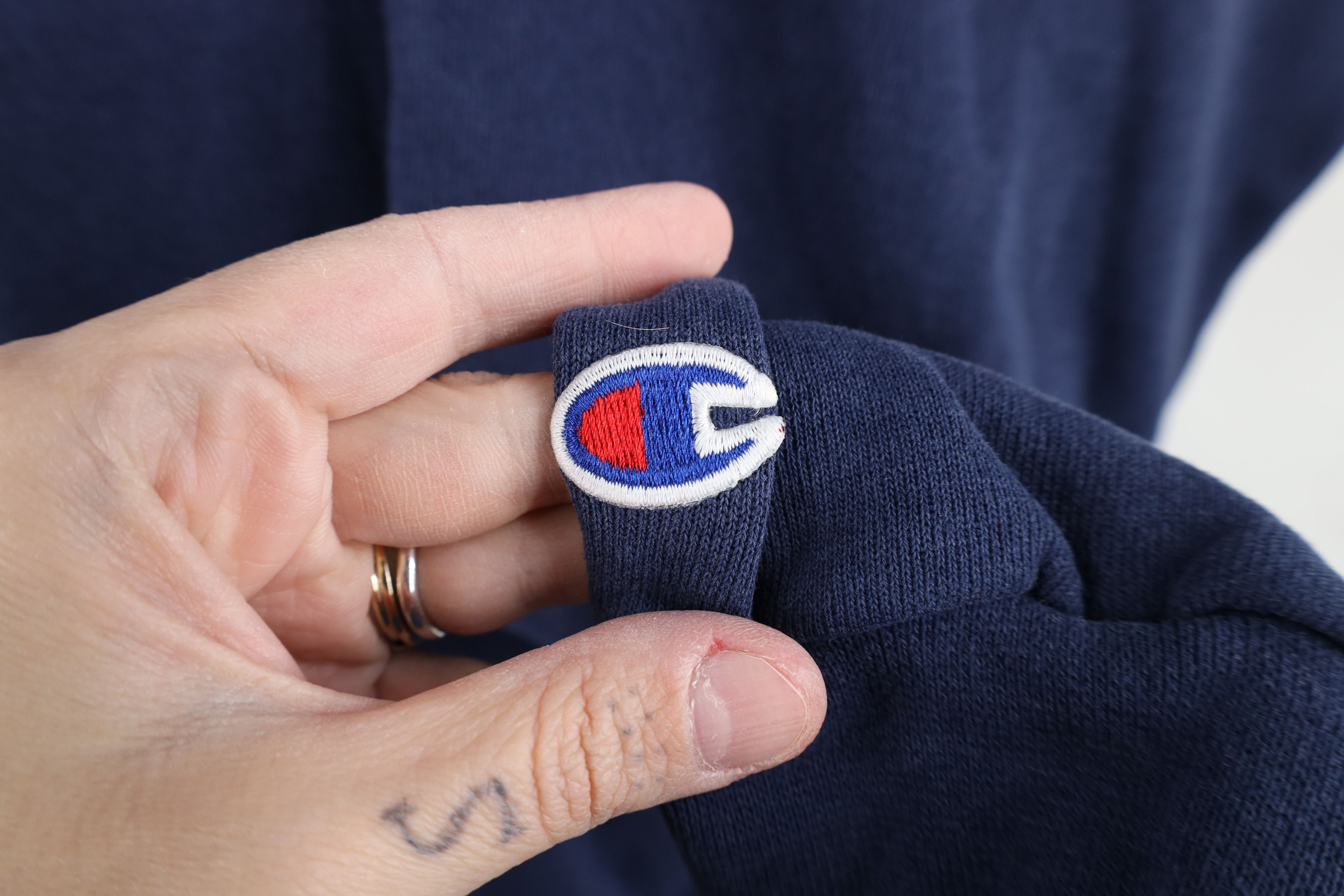 Champion Vintage 90s Champion Spell Out Hoodie Sweatshirt Navy Blue Size US XL / EU 56 / 4 - 5 Thumbnail