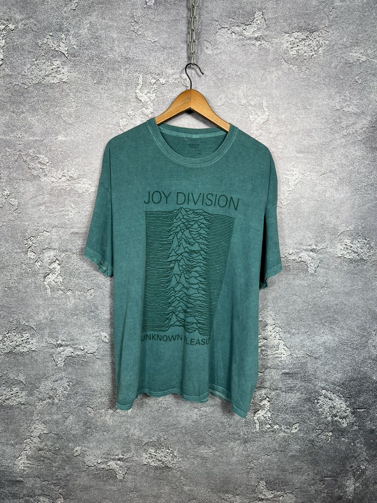 Band Tees Vintage Joy Division Unknown Pleasures Oversized T-shirt Size US L / EU 52-54 / 3 - 1 Thumbnail