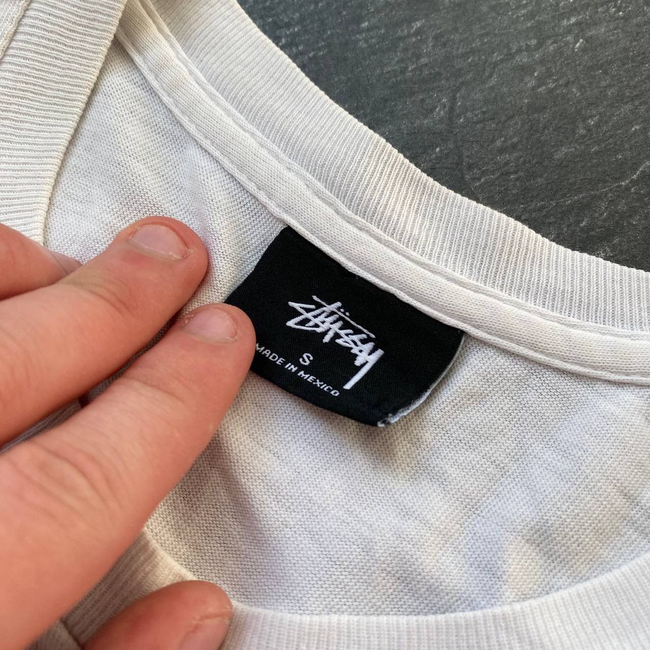 Streetwear × Stussy × Vintage Vintage distressed stussy ball 🎱 logo tee shirt Size US S / EU 44-46 / 1 - 7 Thumbnail