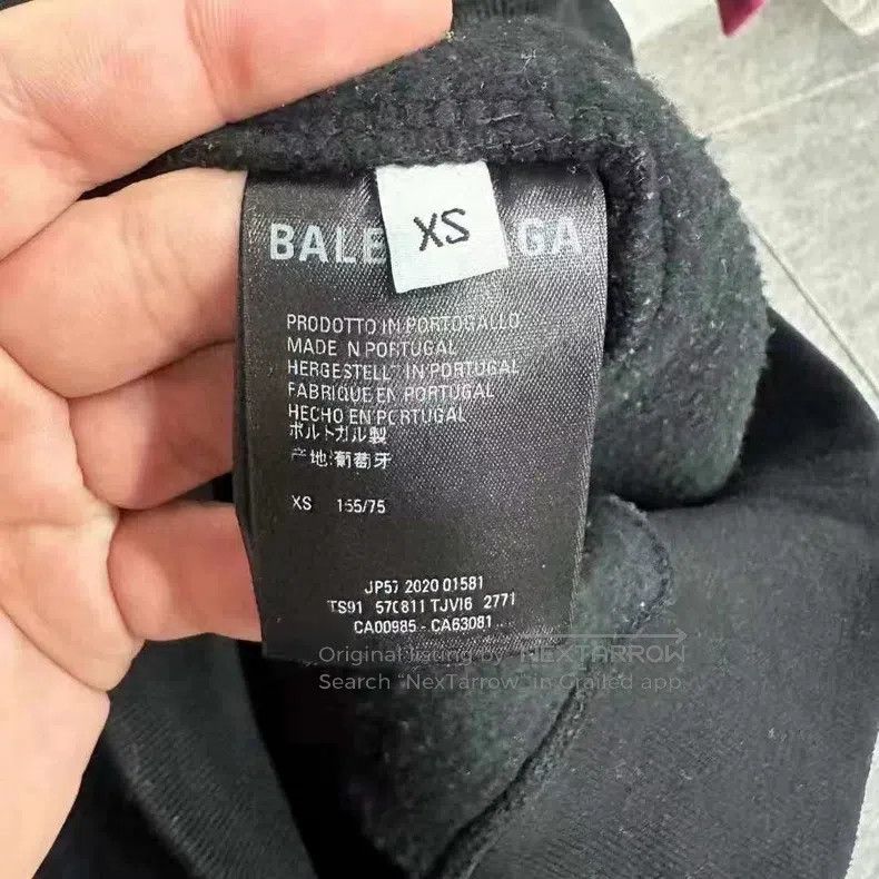 Balenciaga Balenciaga Black seven nation language hoodie Size US XS / EU 42 / 0 - 4 Thumbnail