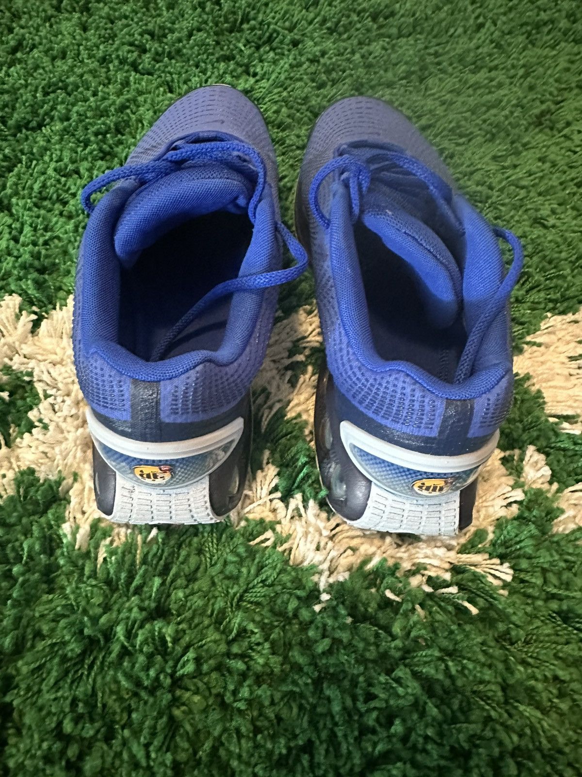 Nike Air Max DN Hyper Blue Sneakers 11 Size US 11 / EU 44 - 5 Thumbnail