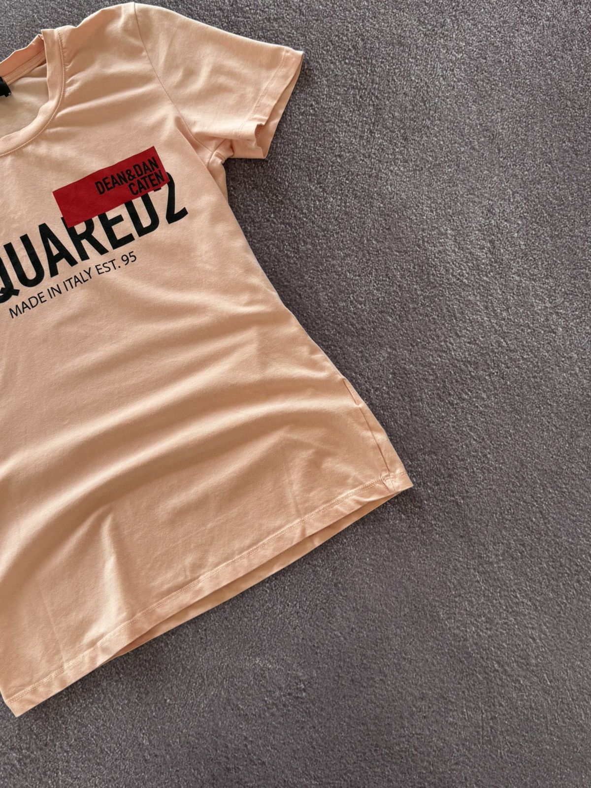 Dsquared2 Vintage Dsquared2 Y2K Big Logo Glamour Women Top T shirt Size M / US 6-8 / IT 42-44 - 6 Thumbnail