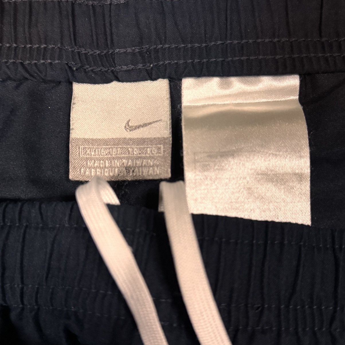 Nike × Vintage Vintage Nike nylon pants 90s Size US 36 / EU 52 - 3 Thumbnail