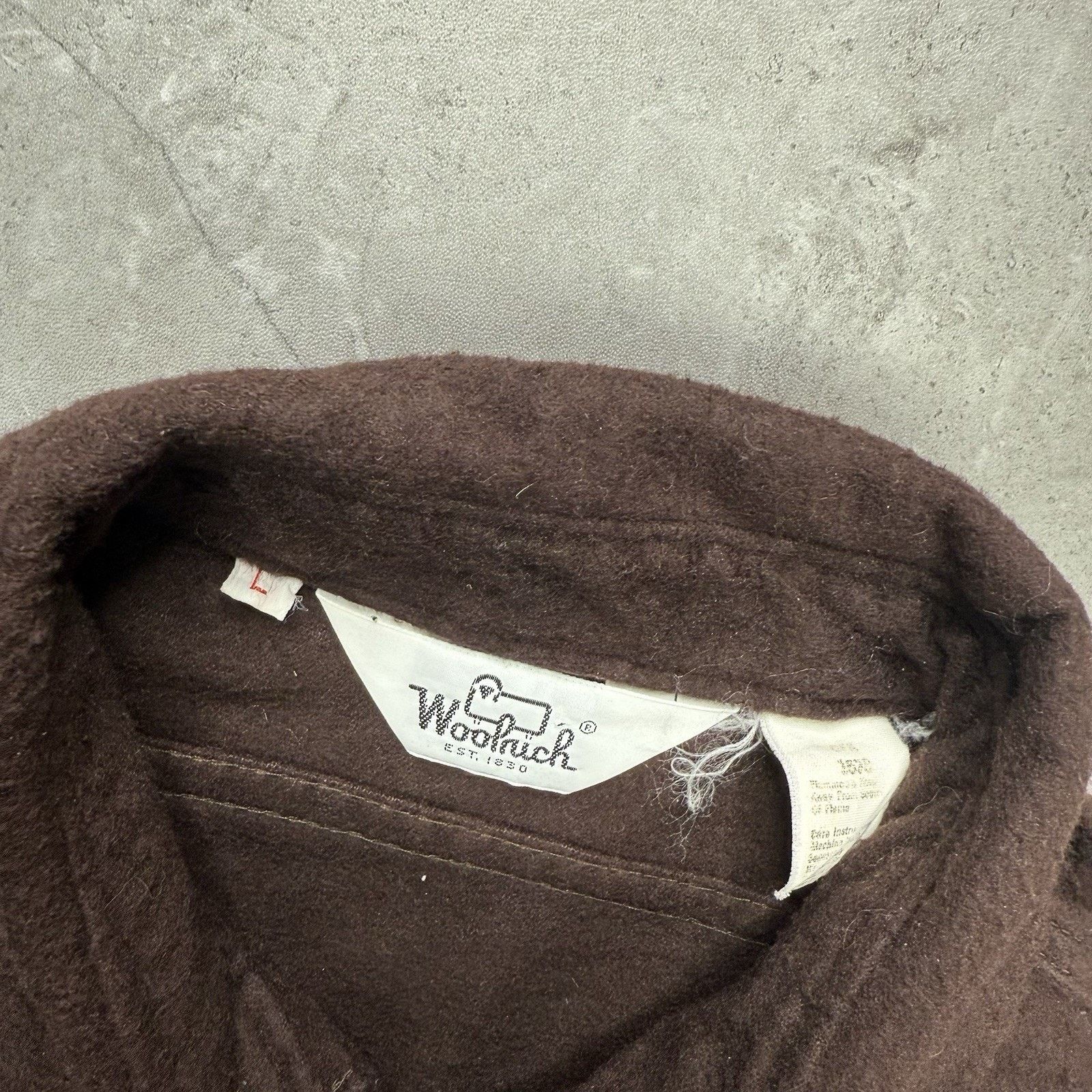 Woolrich Woolen Mills Vintage 90s Woolrich Dark Brown Wool Button Down Shirt Size US L / EU 52-54 / 3 - 3 Thumbnail