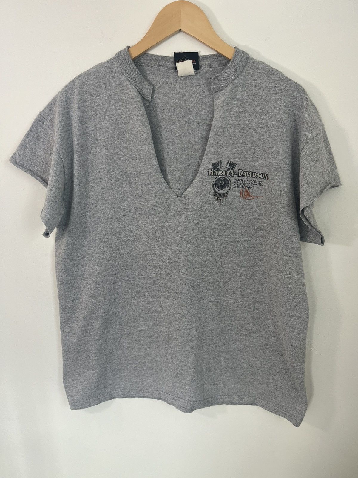 Harley Davidson Sturgis 1999 Moto Rally Thrashed Tee