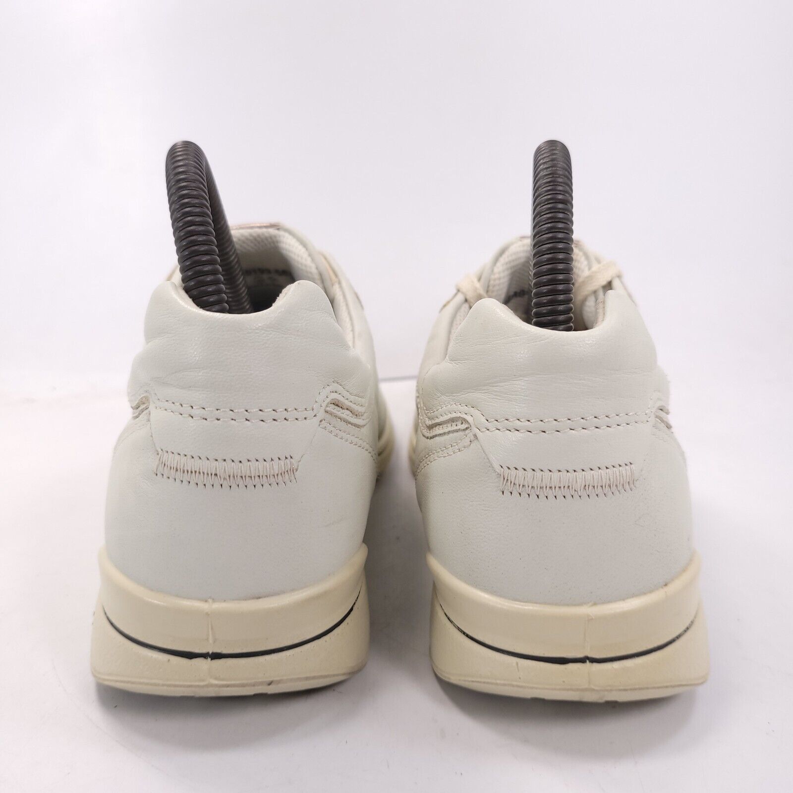 Ecco Ecco Casual Lace Up Outdoor Sneaker Shoe Womens Size 7.5 38 Size US 7.5 / IT 37.5 - 3 Thumbnail
