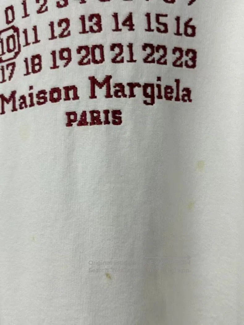 Maison Margiela Maison Margiela White Hoodie with Graphic Print. Size US M / EU 48-50 / 2 - 5 Thumbnail