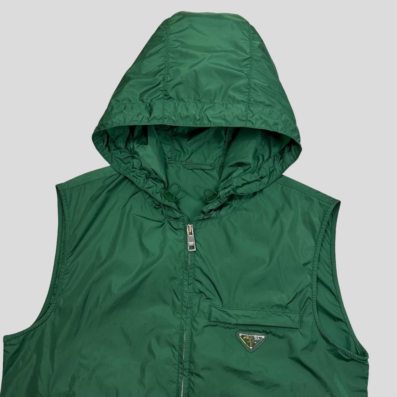 Prada Prada Milano 2013 Emerald Green Nylon Windbreaker Gilet IT46 Size US S / EU 44-46 / 1 - 2 Thumbnail