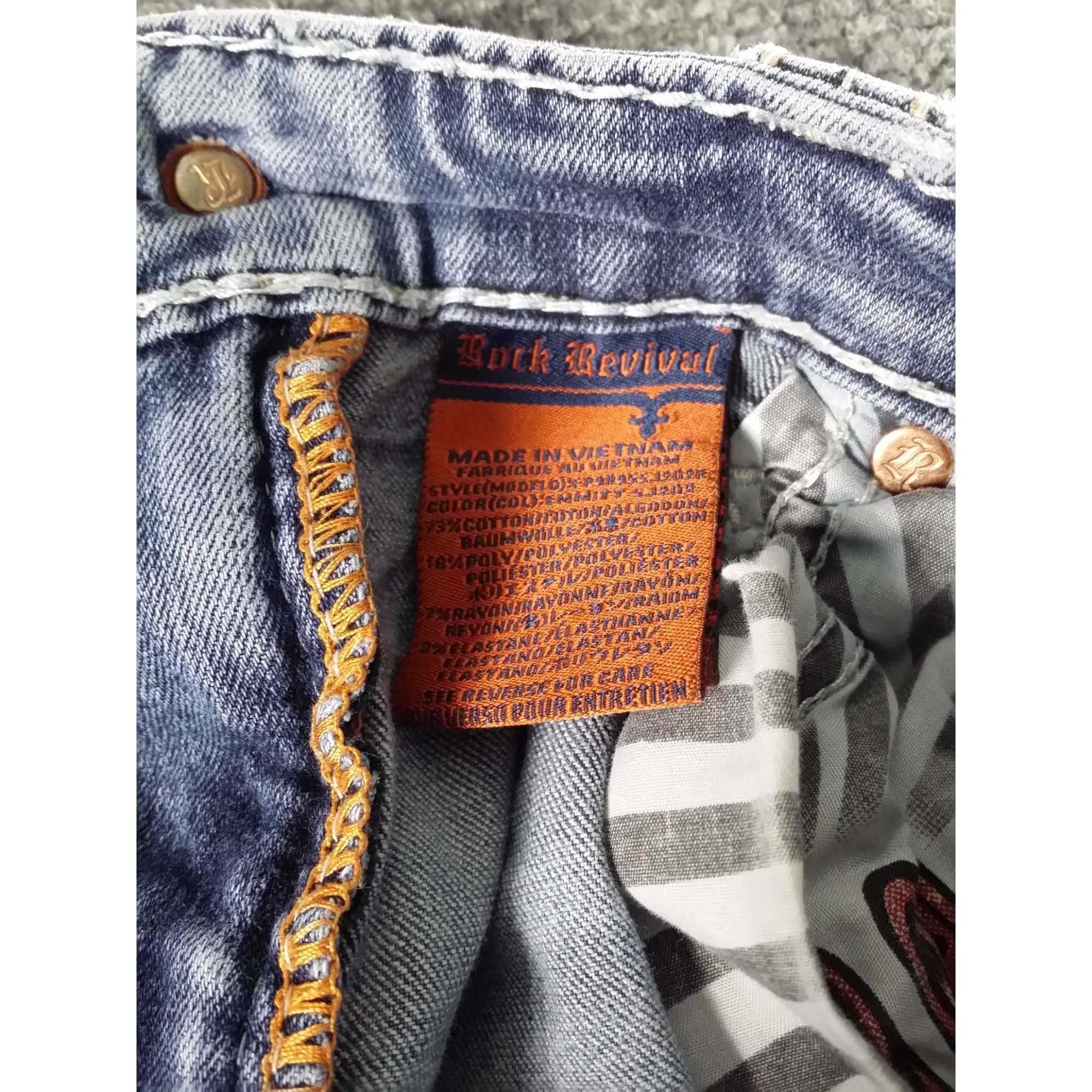 Rock Revival Rock Revival Emmitt Slim Straight Reworked Shorts Women Sz 3 Size 32" / US 10 / IT 46 - 6 Thumbnail