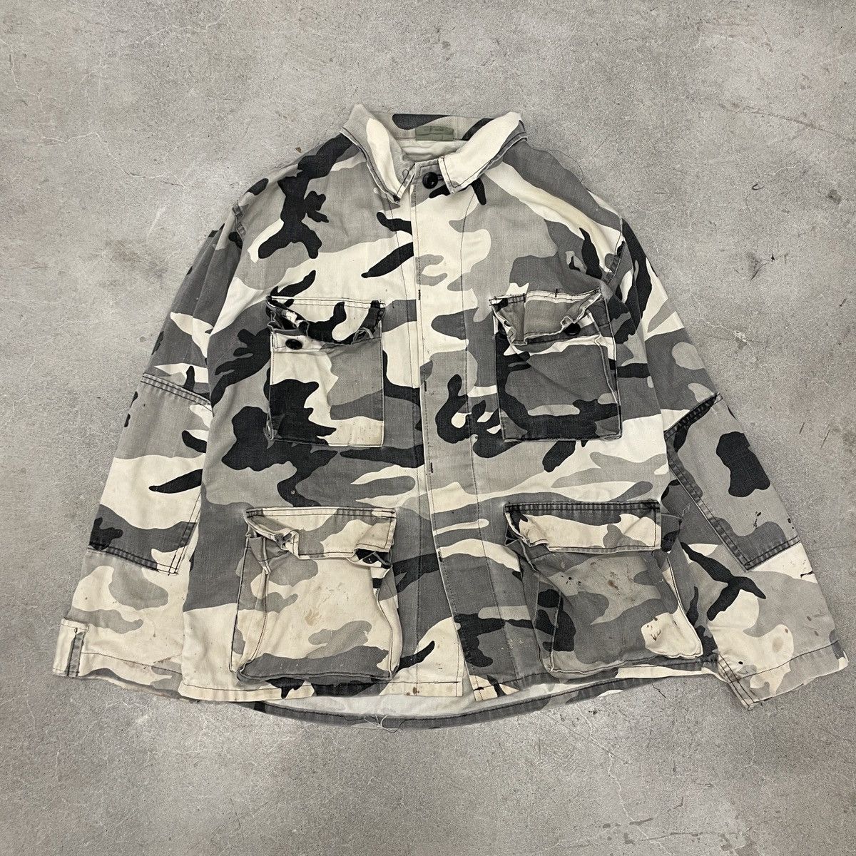 Military Streetwear Vintage Vintage military Camo jacket black grey white snow 80s cargo Grailed