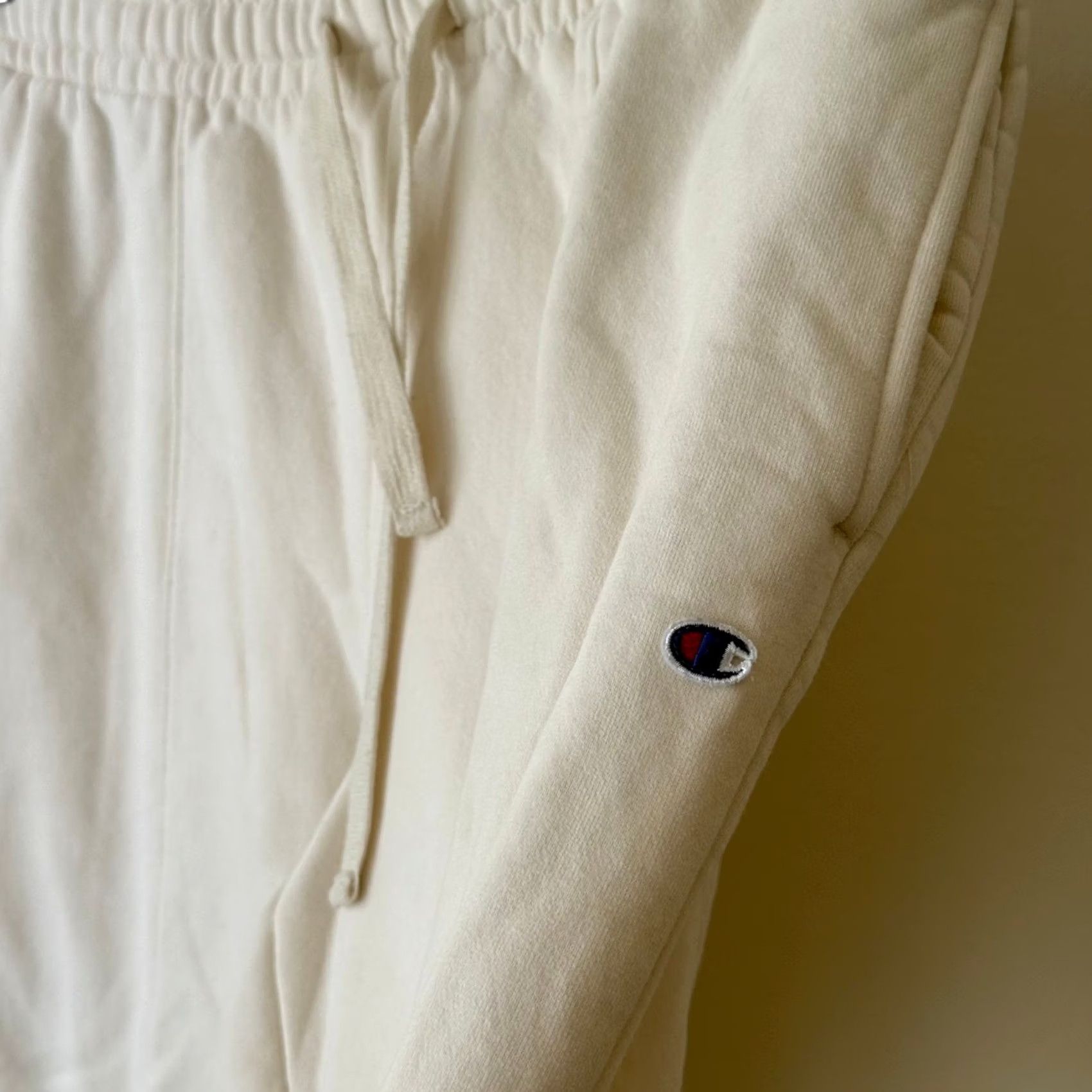 Champion VINTAGE Champion Cream Fleece-lined Drawstring Sweatpants Women XS Size 26" / US 2 / IT 38 - 2 Thumbnail
