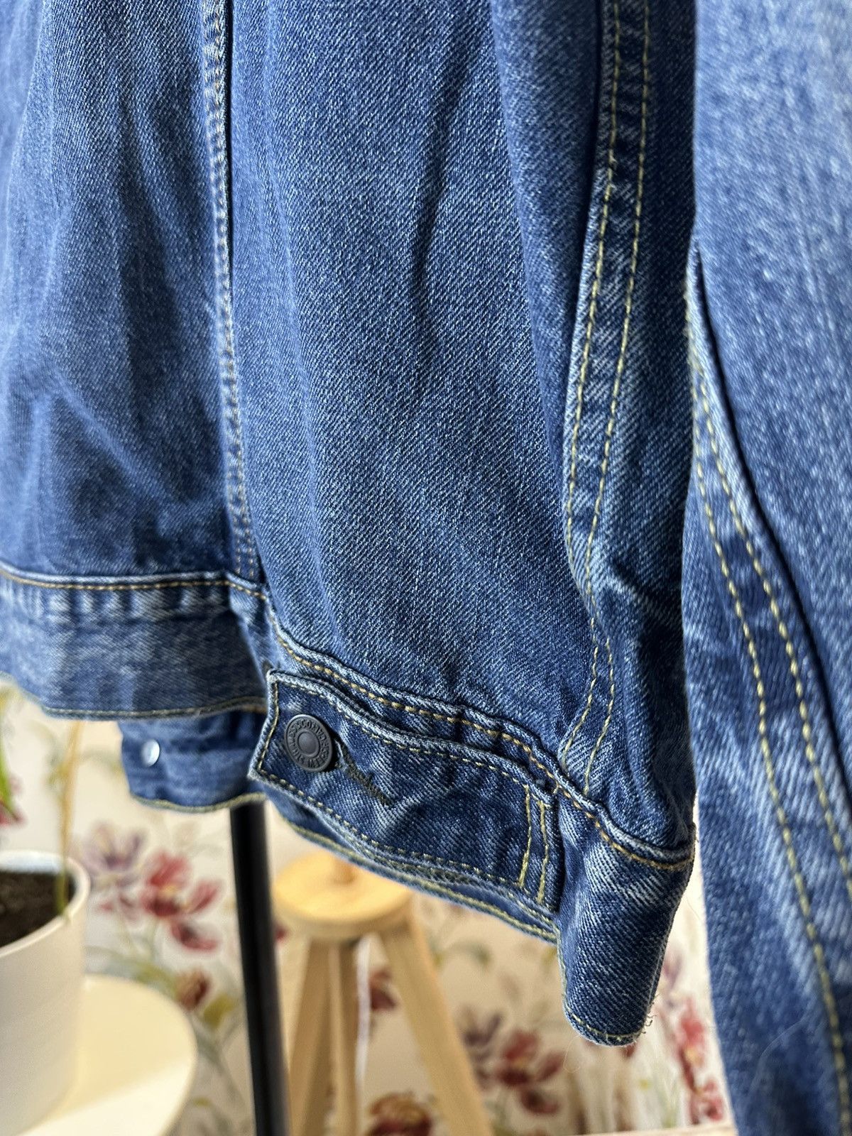 Levi's × Levi's Vintage Clothing Denim Jean Jaket by Levi's Blue Faded Size US XL / EU 56 / 4 - 6 Thumbnail