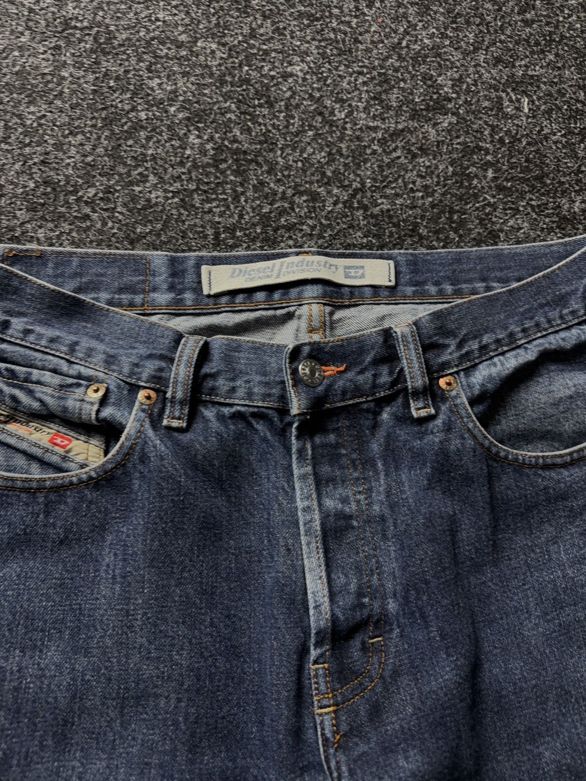 Diesel Luxury 90s Y2K Diesel Industry Made in Italy Straight Jeans Size US 36 / EU 52 - 7 Thumbnail