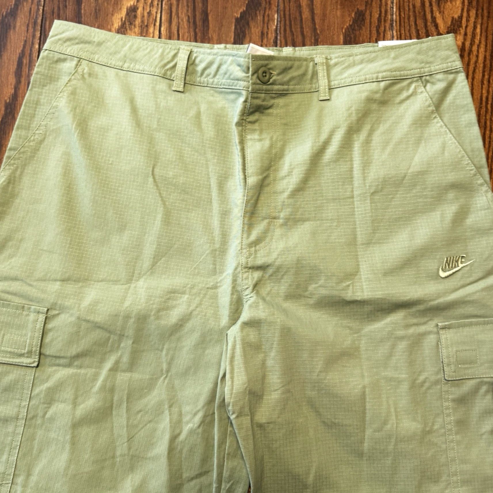 Nike Nike Club Mens Pants 38x30 Cargo Stretch FZ5765-386 Oil Green Regular Inseam 30in NWT Size US 38 / EU 54 - 3 Thumbnail
