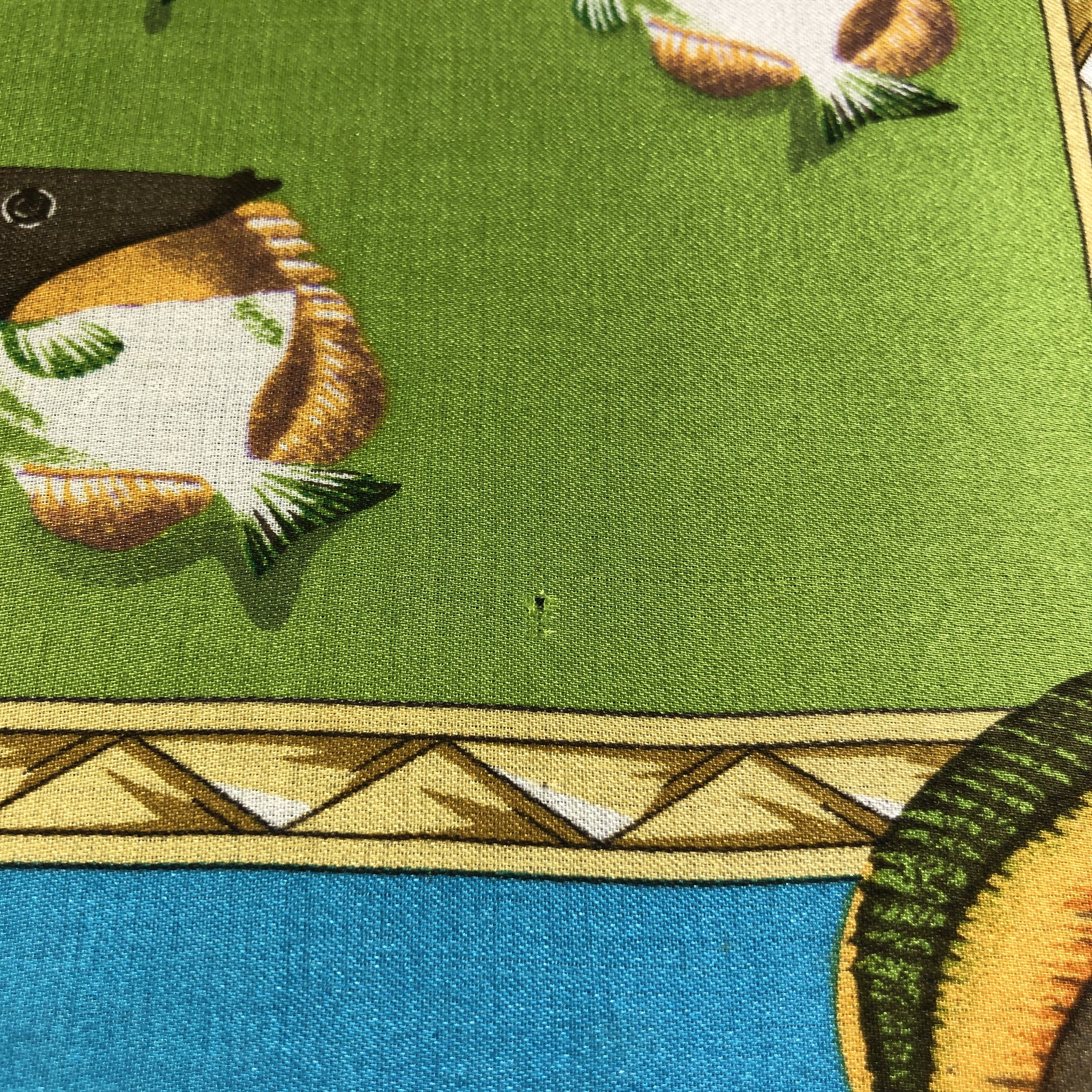 Japanese Brand Aquatic Creatures Luxury Silk Scarf M995 Size ONE SIZE - 7 Thumbnail