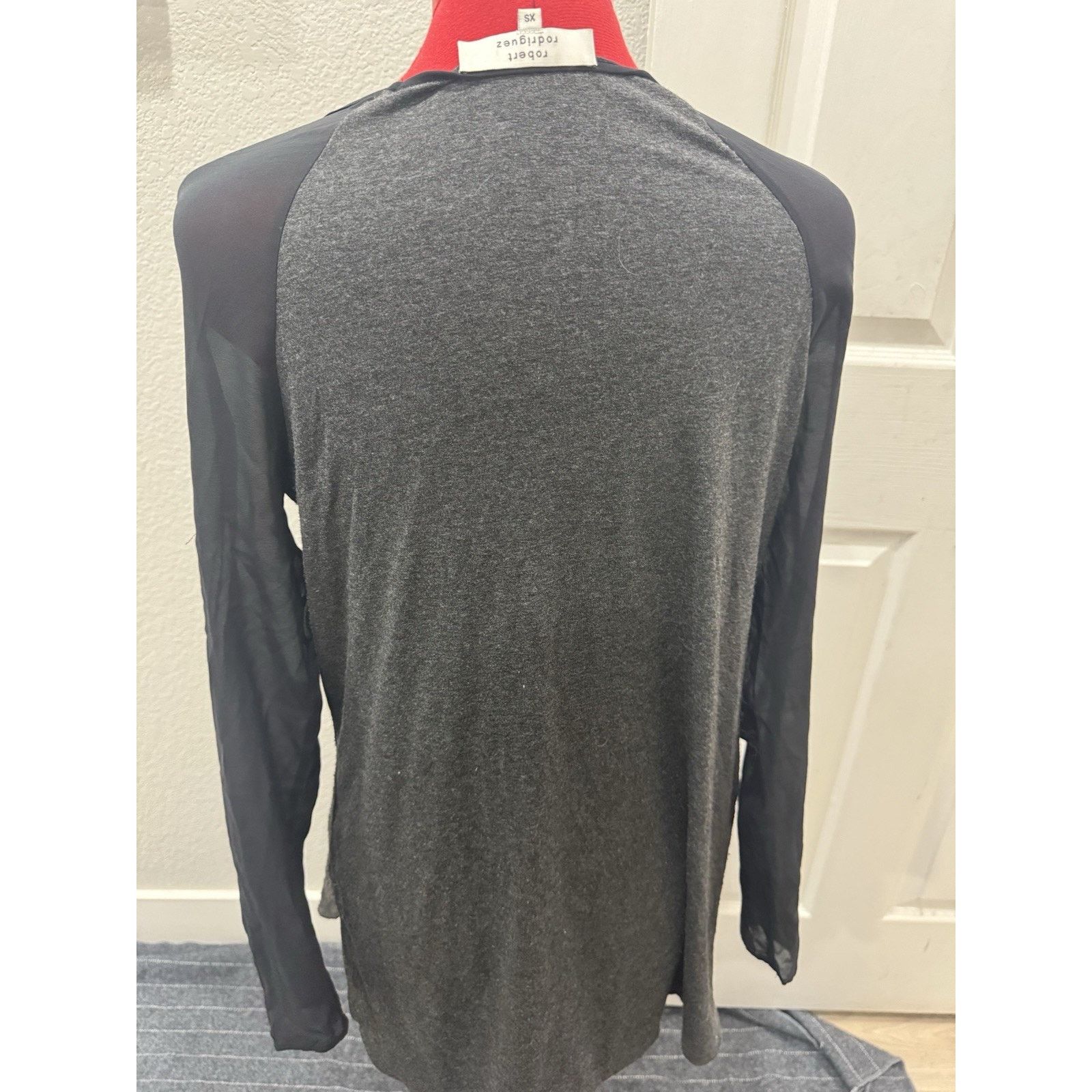 Robert Rodriguez Robert Rodriguez Silk Sleeves Blouse Size Xs Size XS / US 0-2 / IT 36-38 - 2 Thumbnail