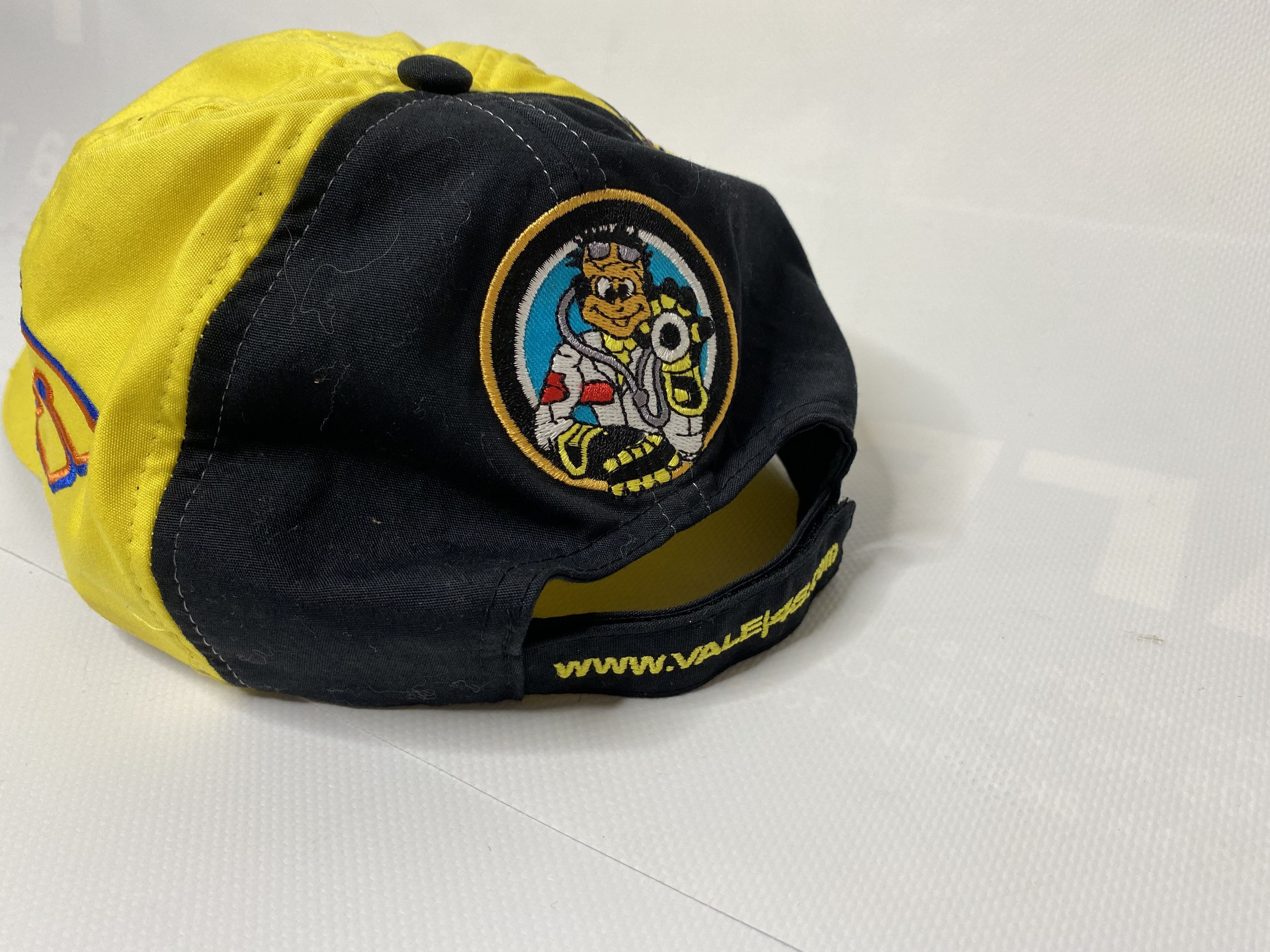 Vintage VALENTINO ROSSI 46 THE DOCTOR MOTO GP RACING HAT CAP VR46 Size ONE SIZE - 4 Thumbnail