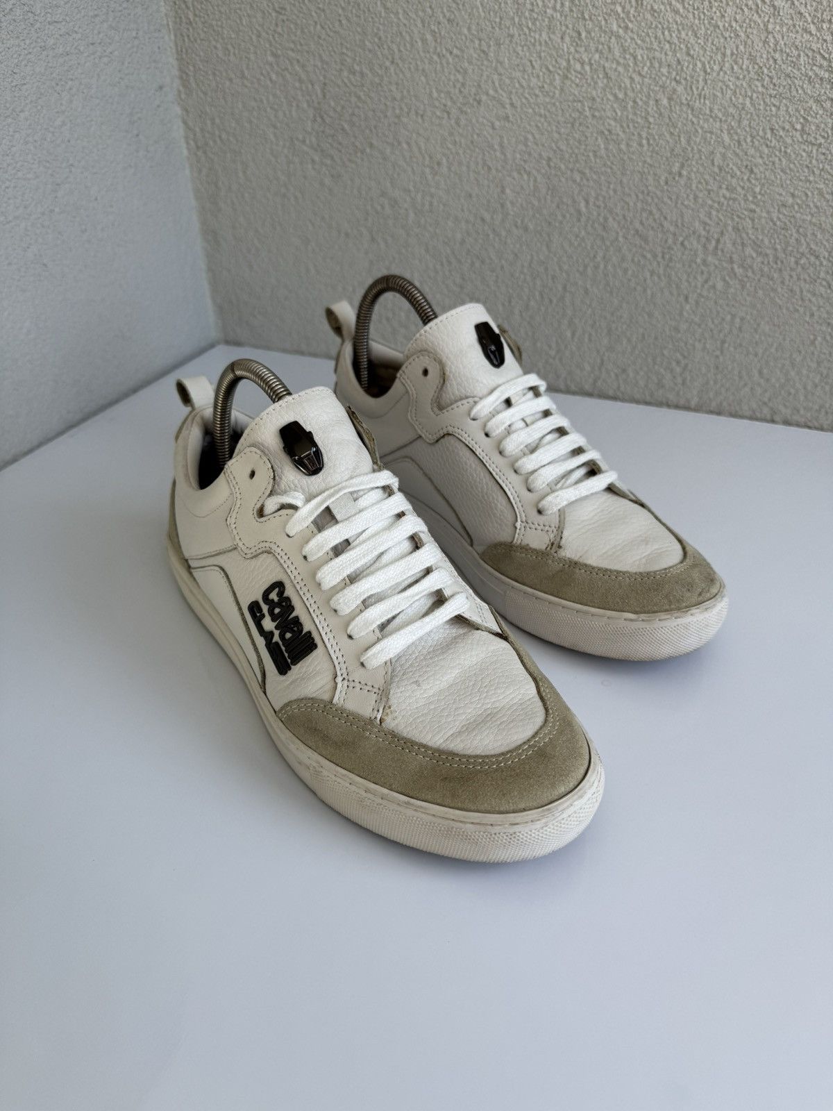 Cavalli Class Cavalli Class Leather Sneakers White Suede Low Top Size US 9 / EU 42 - 2 Thumbnail