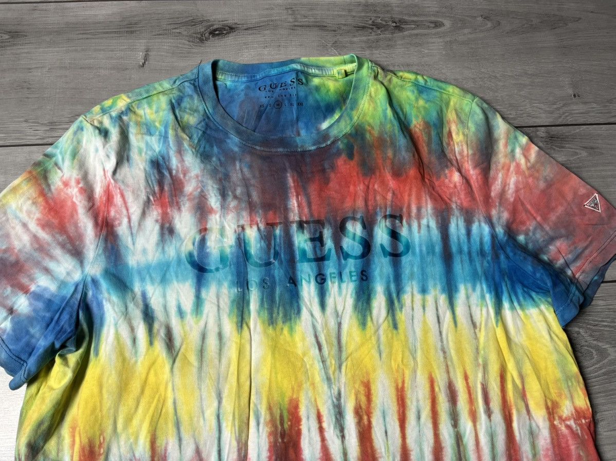 Guess Guess los Angeles tshirt box logo rainbow size Medium Size US M / EU 48-50 / 2 - 3 Thumbnail