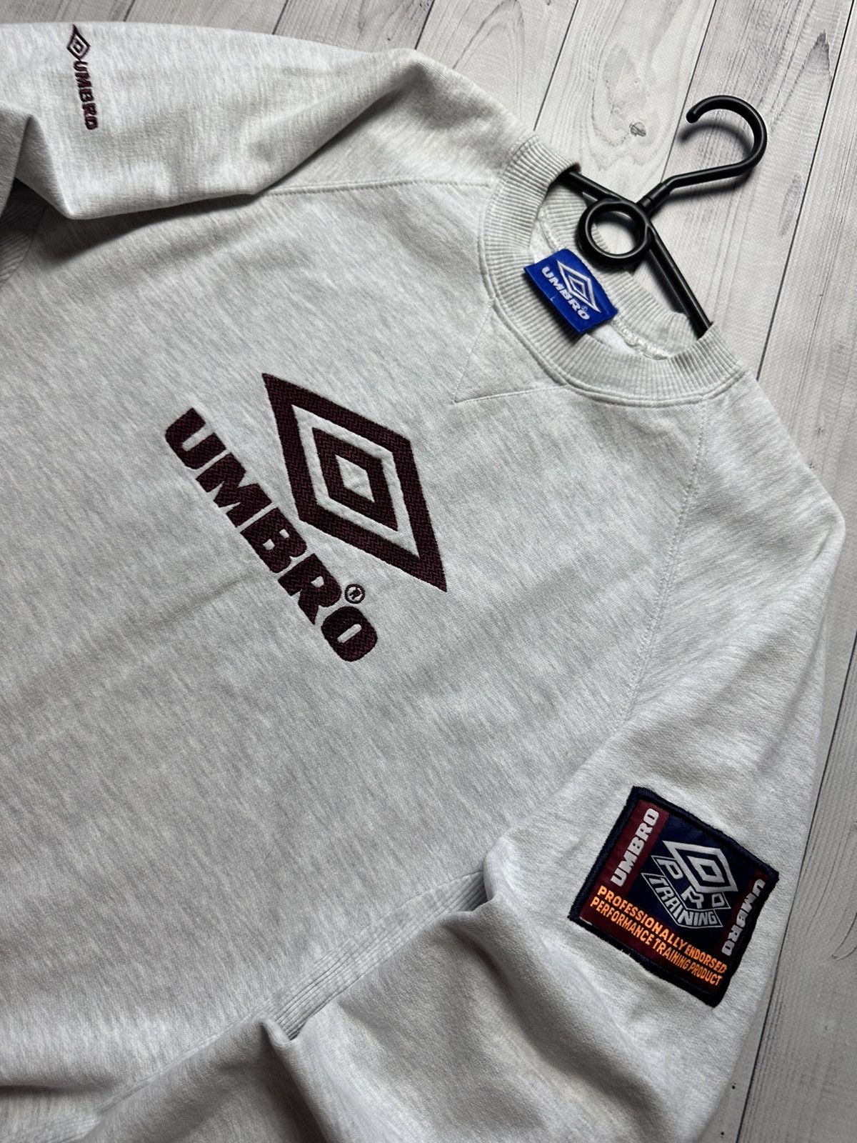 Umbro × Vintage Vintage Umbro pro training sweatshirt big logo rare size L Size US L / EU 52-54 / 3 - 6 Thumbnail