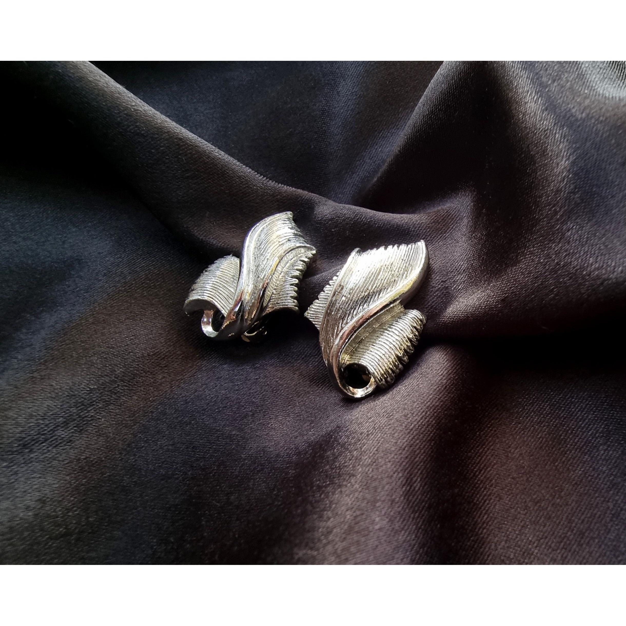 Vintage Rare Find Vintage PAKULA Earrings Leaves Leaf Floral Silver Size ONE SIZE - 3 Thumbnail