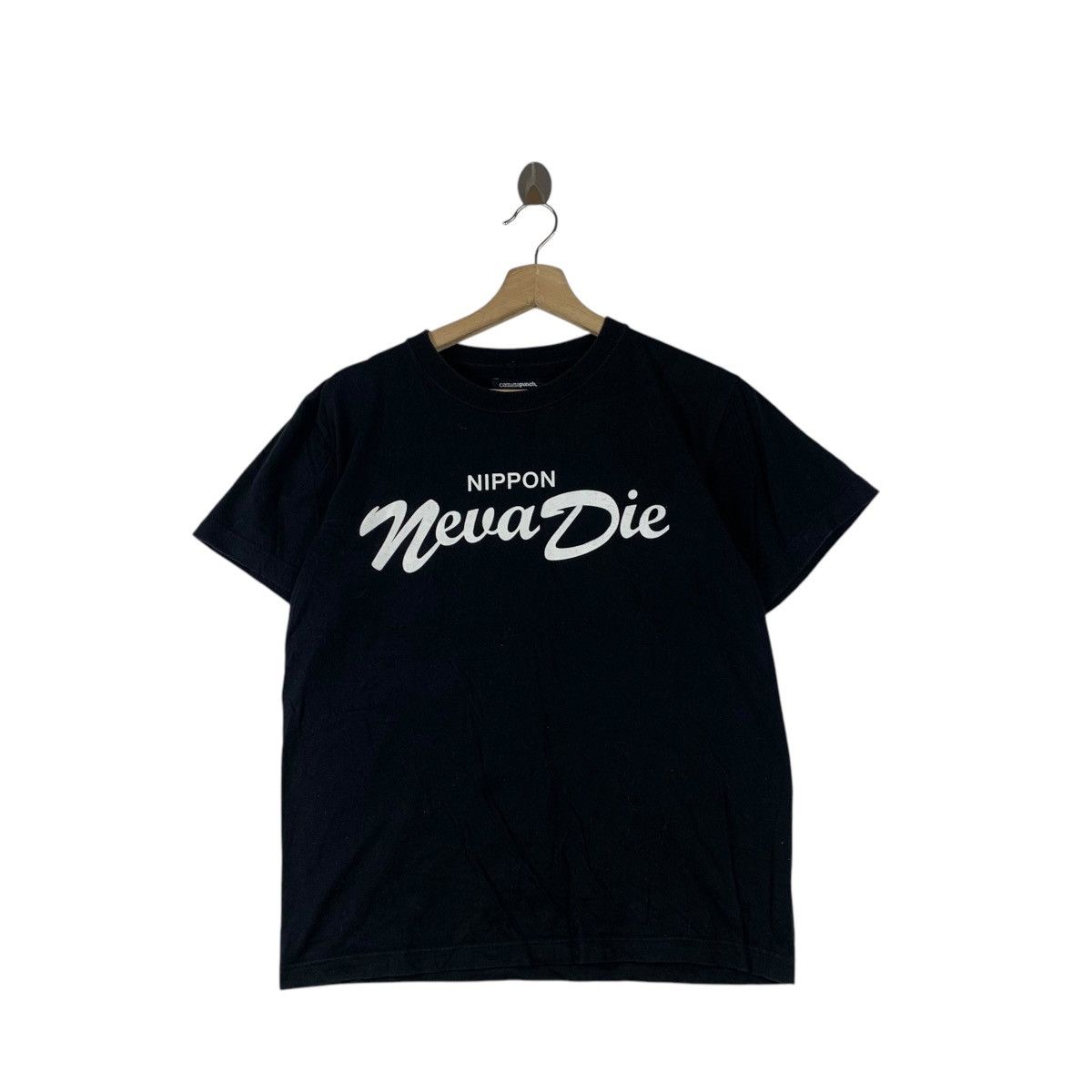 Vintage CASSETTE PUNCH NIPPON Neva Die Streetwear Tee Shirt Top Size US S / EU 44-46 / 1 - 1 Thumbnail