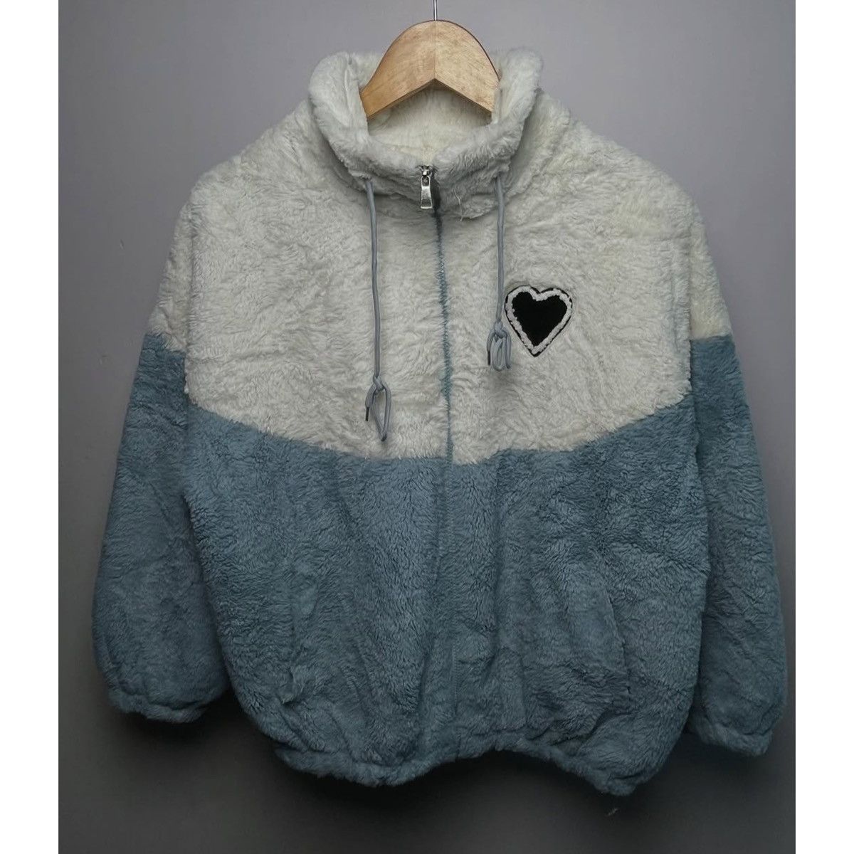 Other Blue & White Fleece Zip Jacket with Heart Patch Size XL / US 12-14 / IT 48-50 - 1 Thumbnail