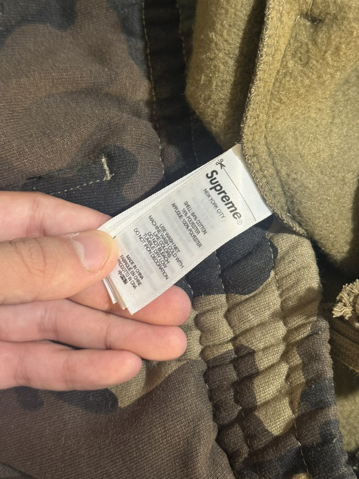 Supreme Supreme Woodland Camo Applique Sweatpants Size US 33 - 5 Thumbnail