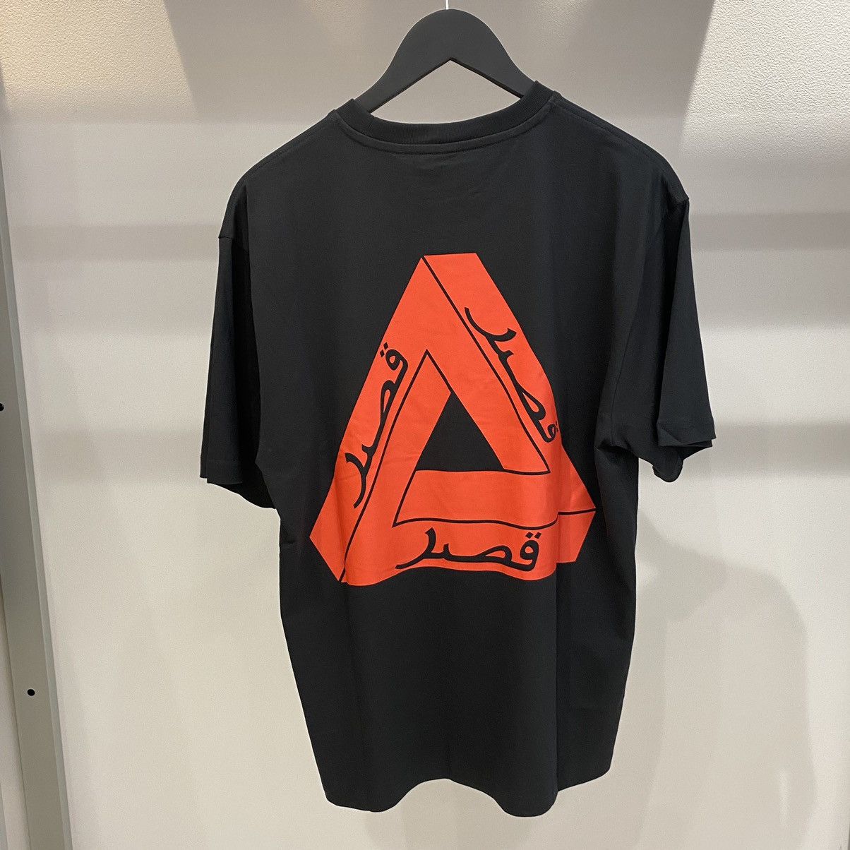 Palace Palace Tri Lingual Tee Black Size US M / EU 48-50 / 2 - 2 Thumbnail