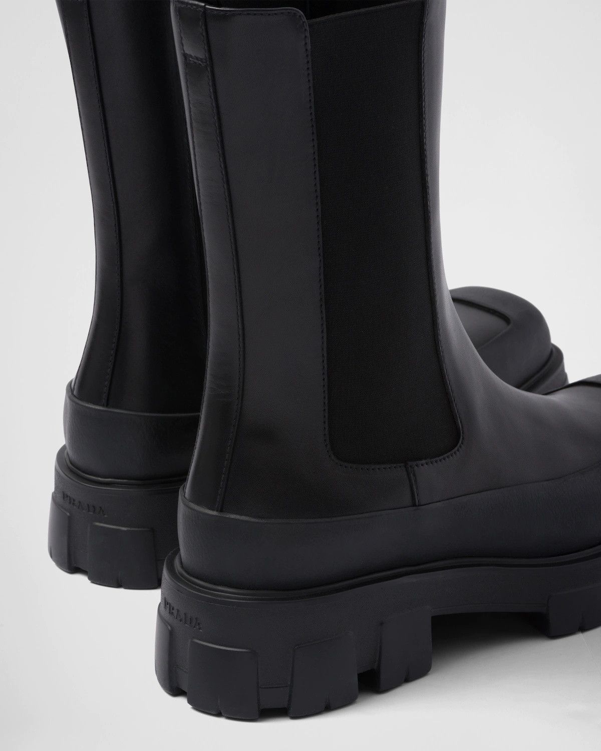 Prada o1la1rc1a0925 Leather Chelsea Boots in Black Size US 8 / EU 41 - 7 Thumbnail