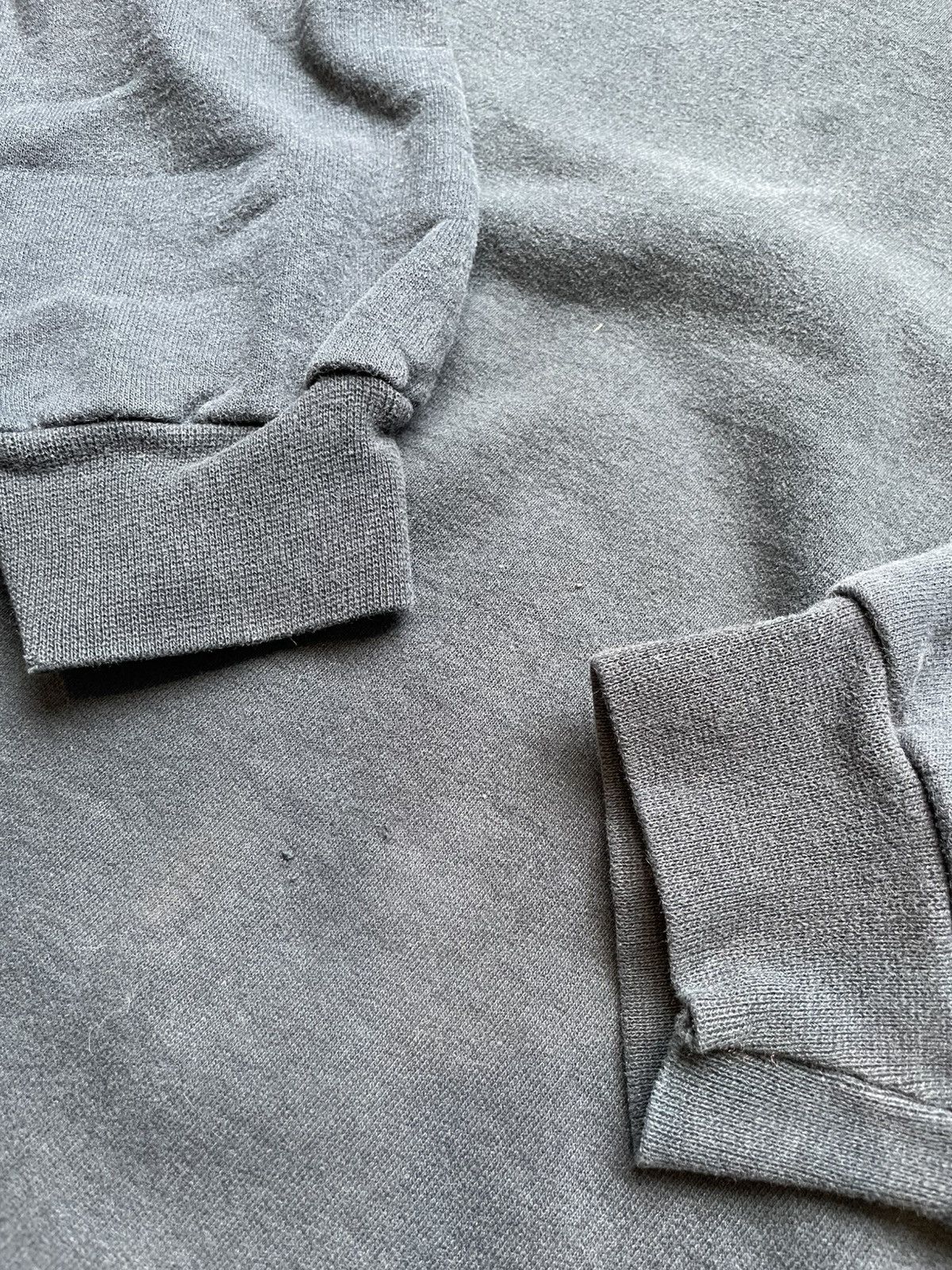 Vintage Vintage Oscar’s “75th Anniversary” Sweater (Sz.M) Size US M / EU 48-50 / 2 - 5 Thumbnail