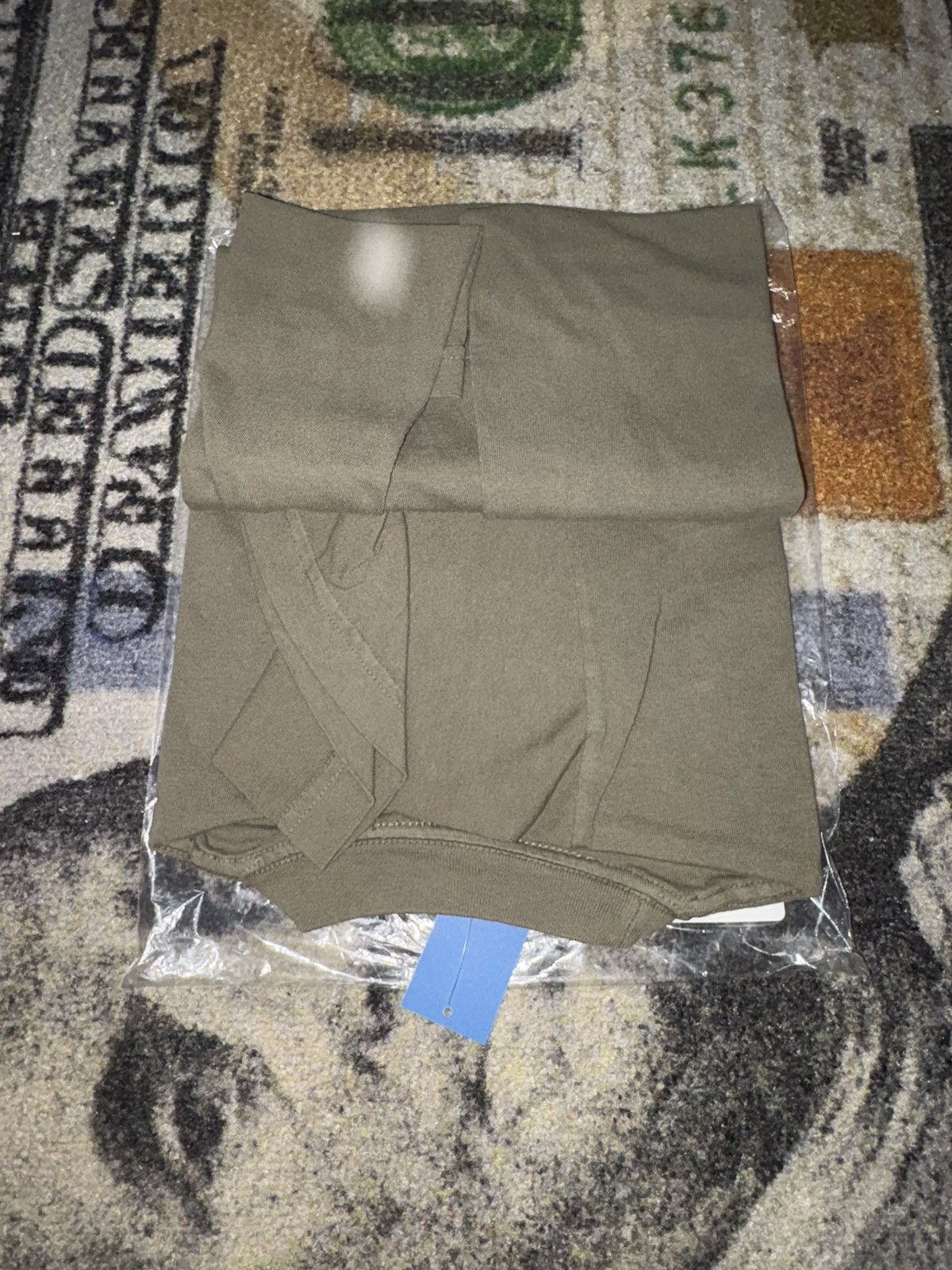 Undefeated Undefeated S/S Stencil Tee Olive Size US S / EU 44-46 / 1 - 3 Thumbnail