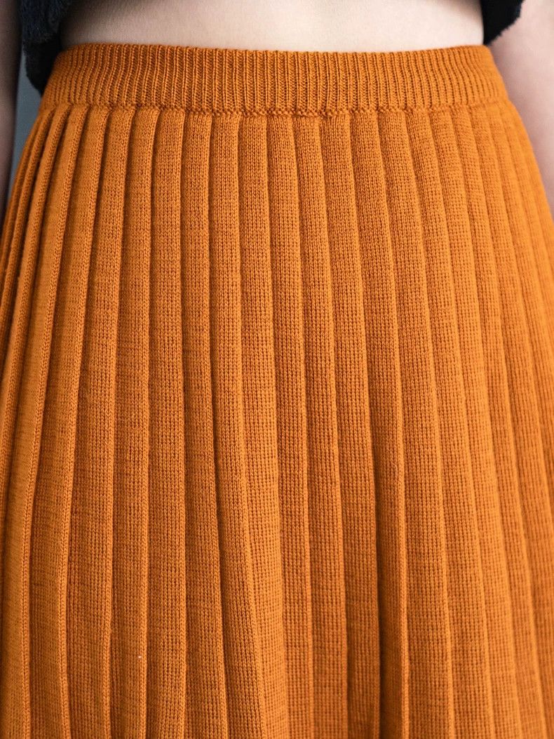 Kenzo KENZO A brown floral pleated skirt in a gorgeous shade Size 25" / US 0 / IT 36 - 8 Thumbnail