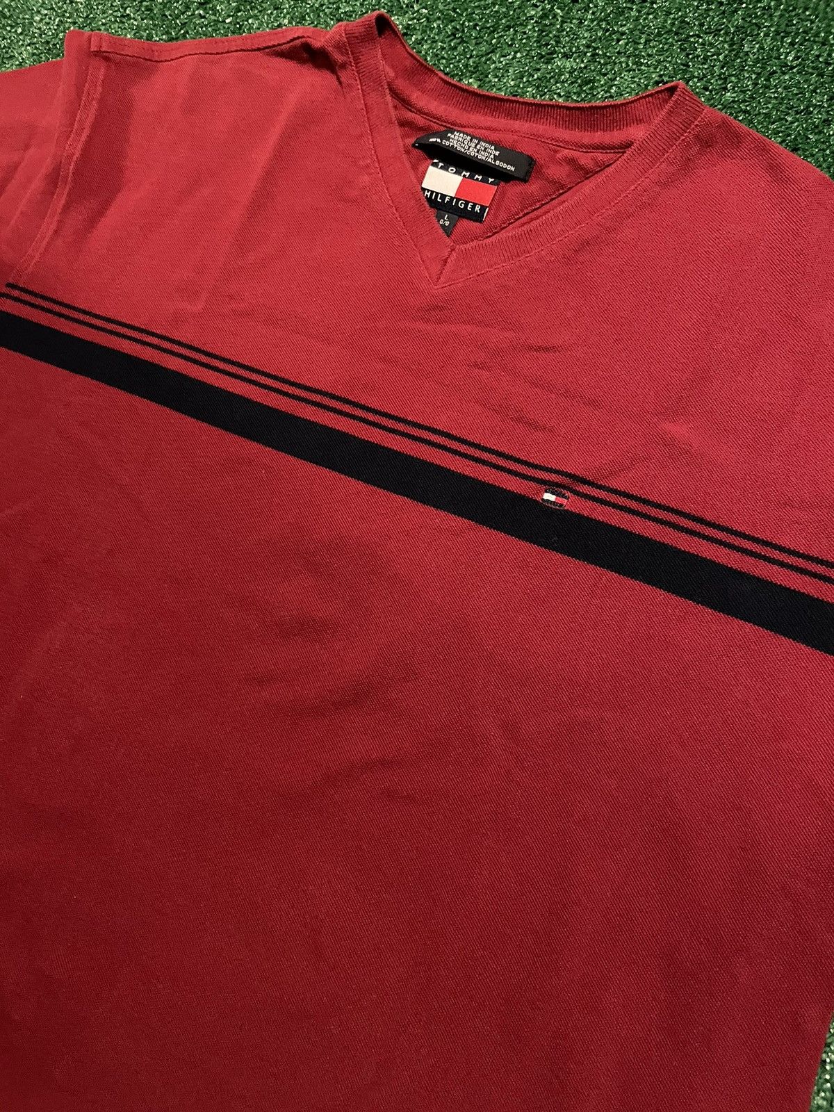 Tommy Hilfiger × Vintage Vintage Tommy Hilfiger T-shirt Size US L / EU 52-54 / 3 - 3 Thumbnail