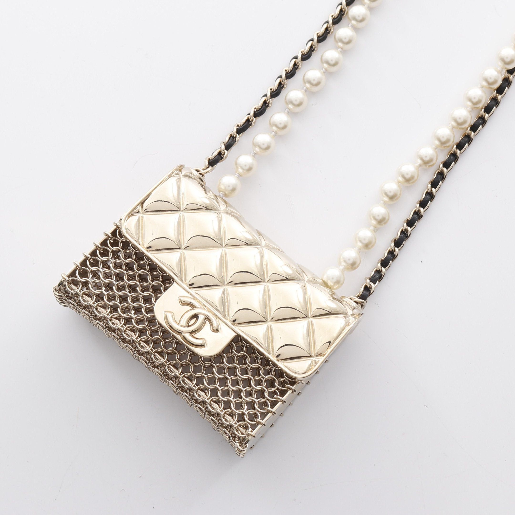 Chanel Chanel Matelasse Necklace Bag Motif Gp Fake Pearl Leather Gold Ivory Black B21S Size ONE SIZE - 1 Thumbnail