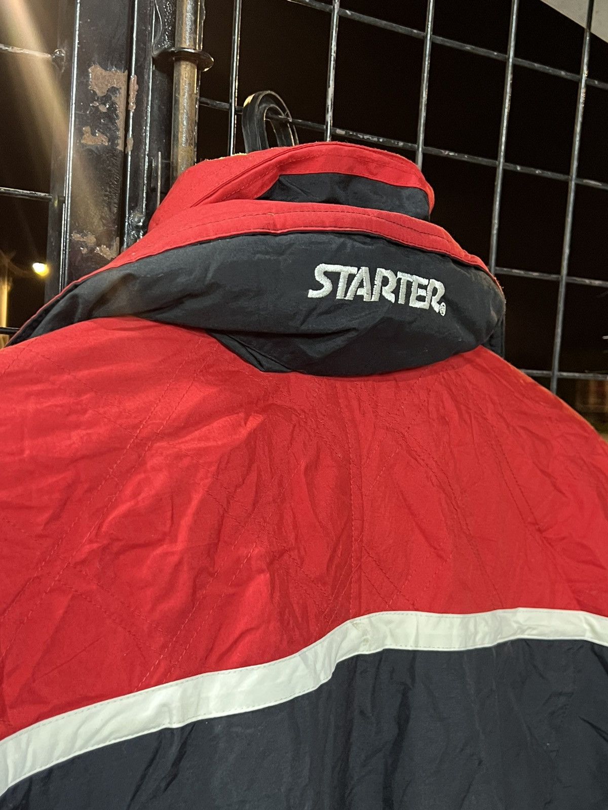 Starter × Vintage Vintage NBA STARTER ZIPPER JACKET CHICAGO BULLS Size US M / EU 48-50 / 2 - 4 Thumbnail
