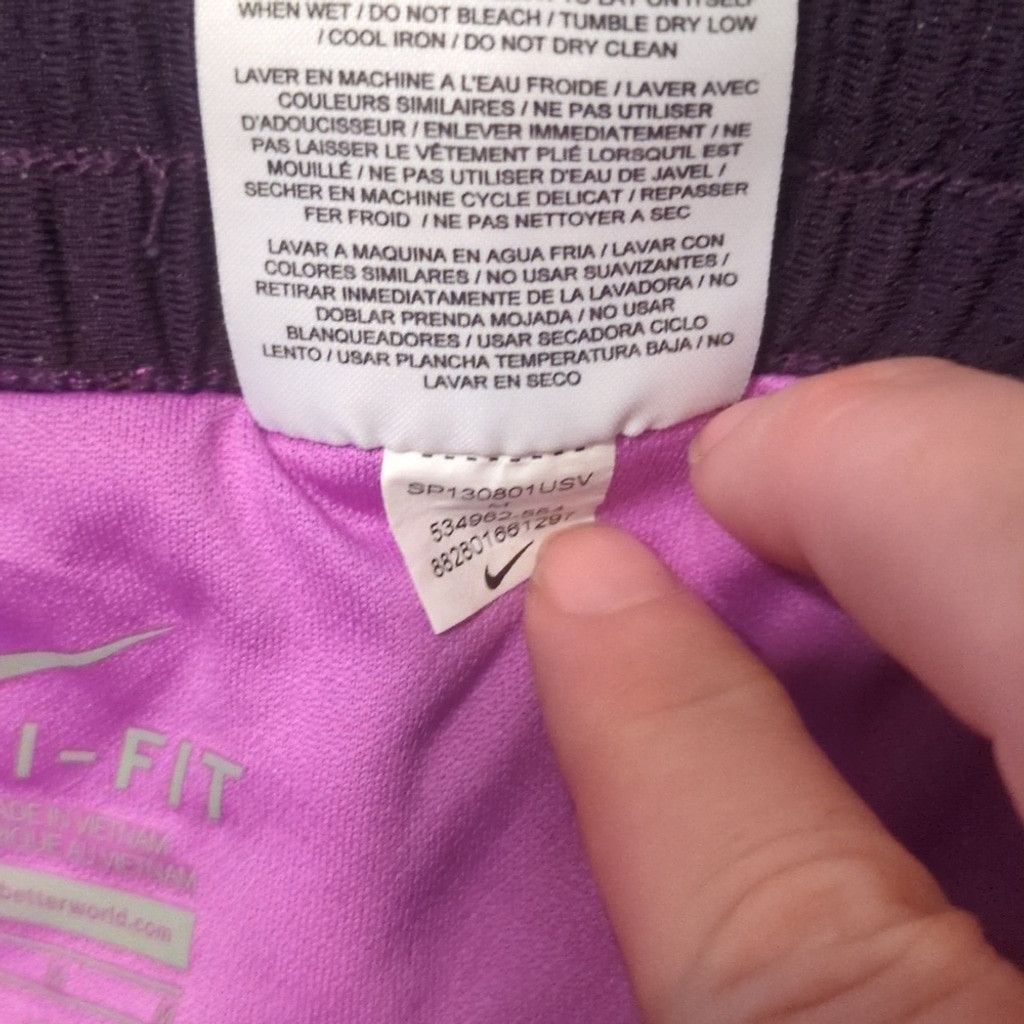 Nike Nike purple running shorts size Medium Size 28" / US 6 / IT 42 - 3 Thumbnail