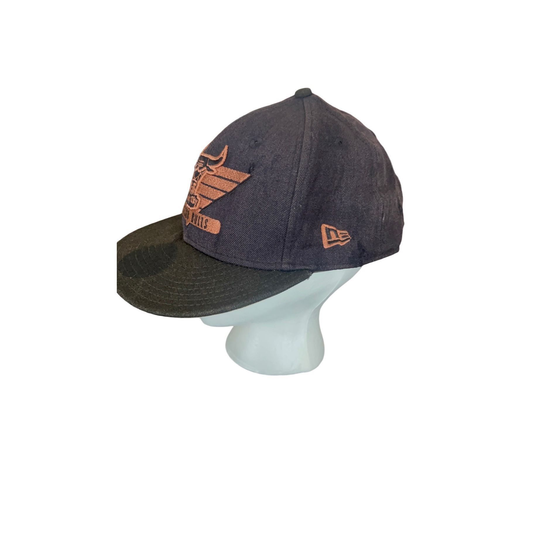 New Era Vintage Chicago Bulls Windy City bulls hat Size ONE SIZE - 2 Thumbnail