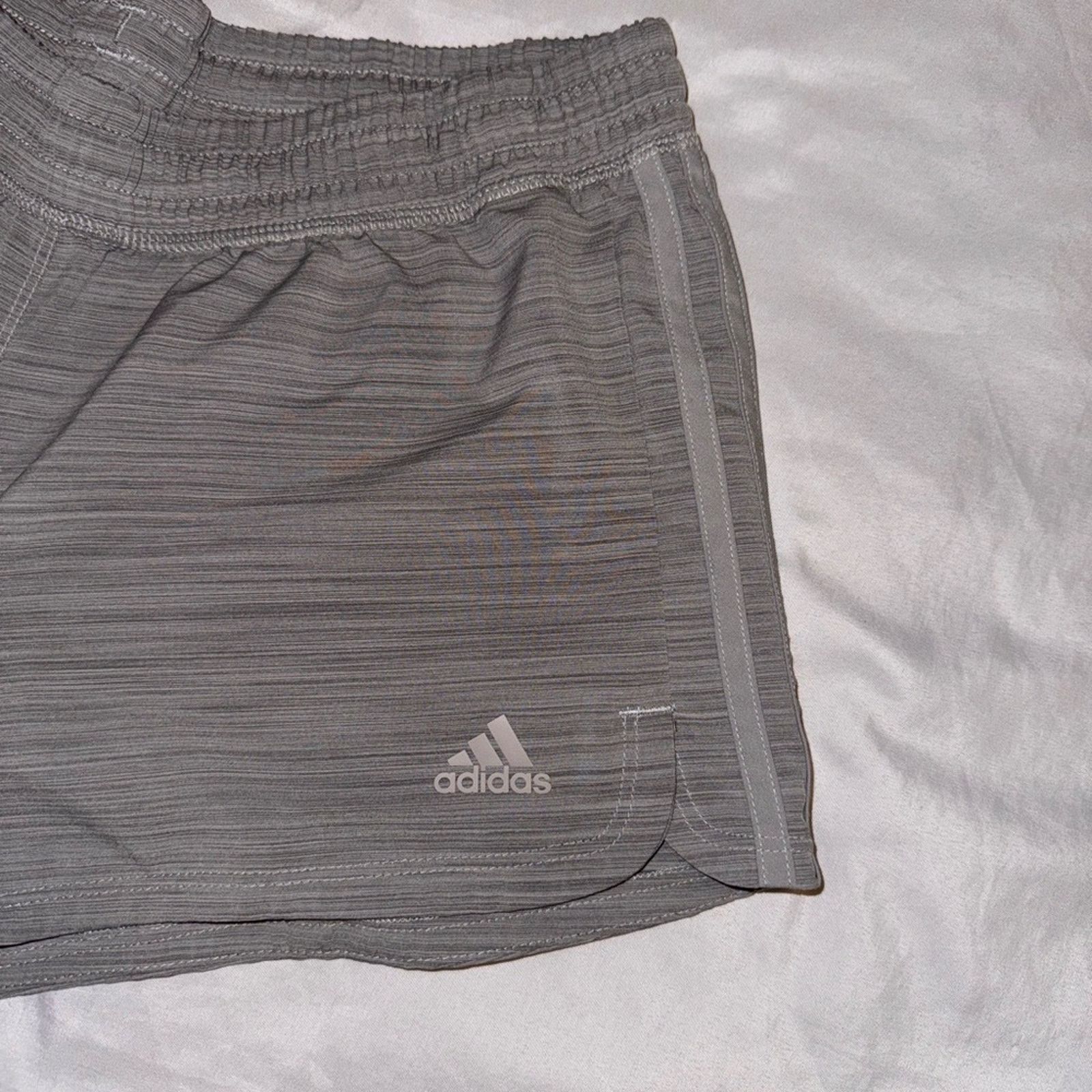 Adidas Adidas Gray Lightweight Athletic Shorts – Size M Size 30" / US 8 / IT 44 - 5 Thumbnail
