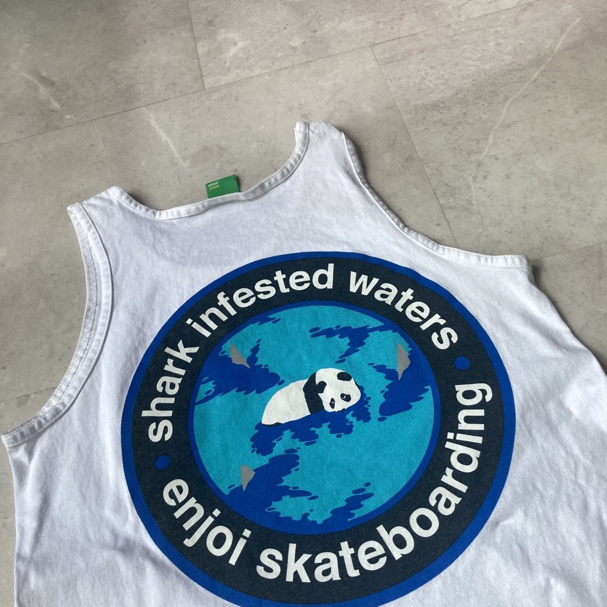 Enjoi vintage enjoi skateboards shark infested waters tank top Size US S / EU 44-46 / 1 - 6 Thumbnail