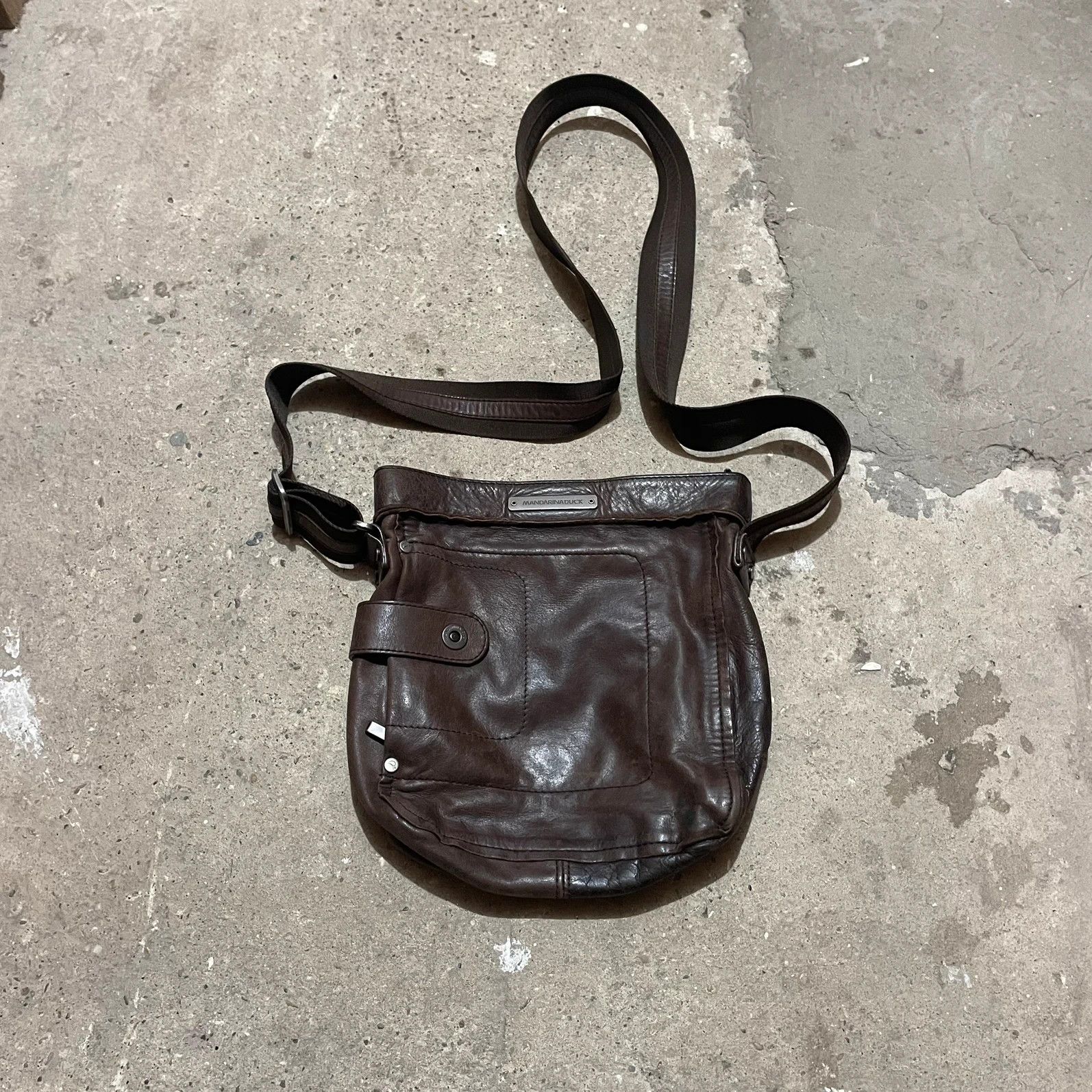Mandarina Duck Vintage Mandarina duck leather avant garde bag Size ONE SIZE - 1 Thumbnail