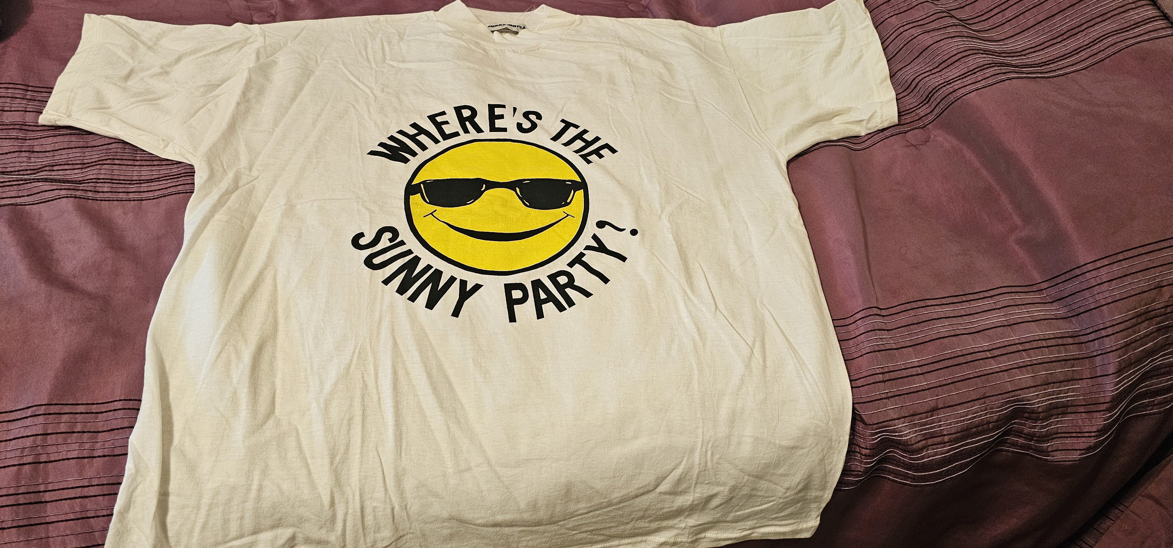 Other Vintage T-shirt Sunny Party Smiley Sun Graphic (1986–1987) Size US L / EU 52-54 / 3 - 3 Thumbnail