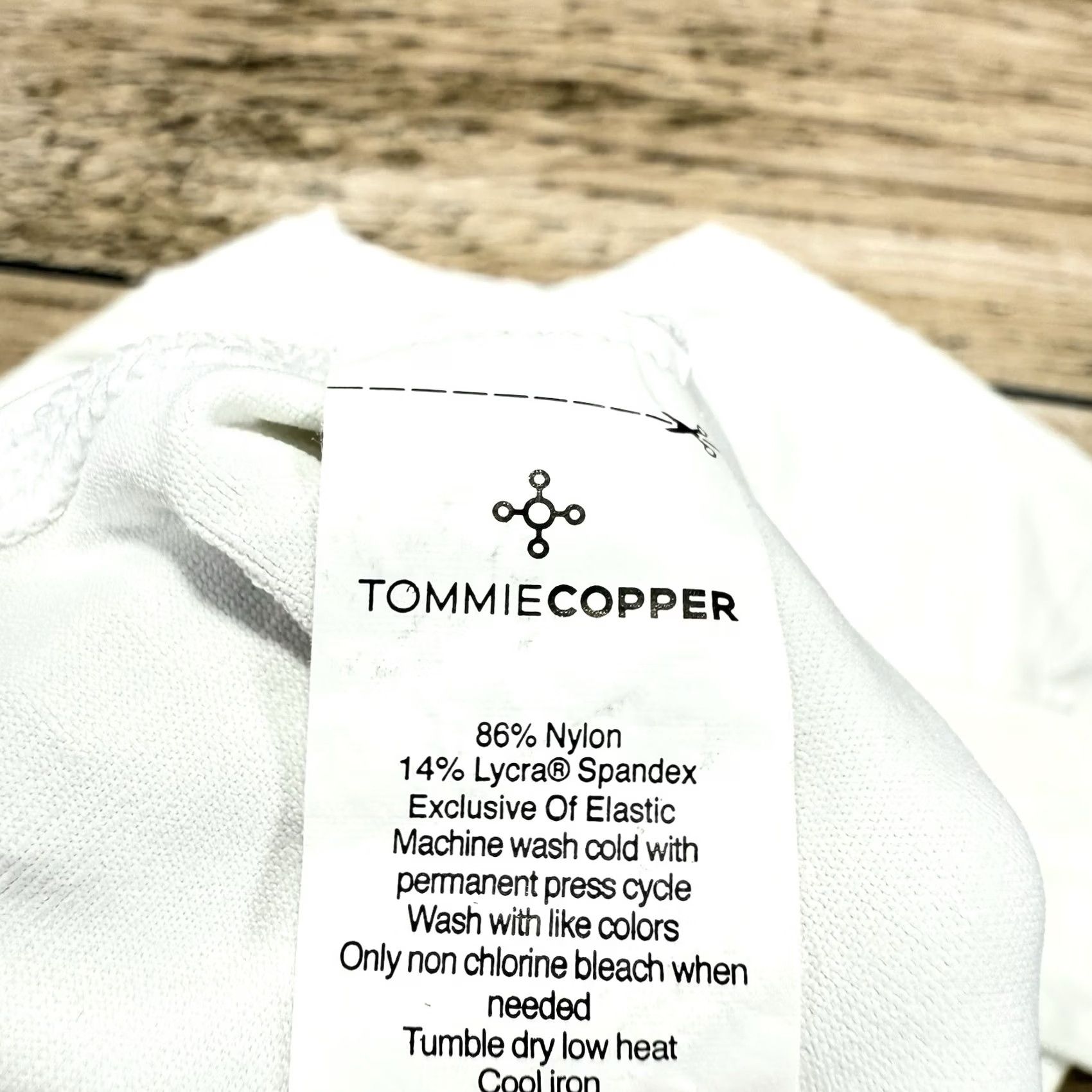 Vintage Tommie Copper Shirt Mens Large White Long Sleeve Pullover Athletic Gym & Training Size US L / EU 52-54 / 3 - 8 Thumbnail