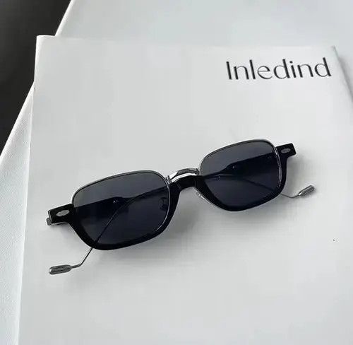 Designer Vintage square frame sunglasses Size ONE SIZE - 1 Thumbnail