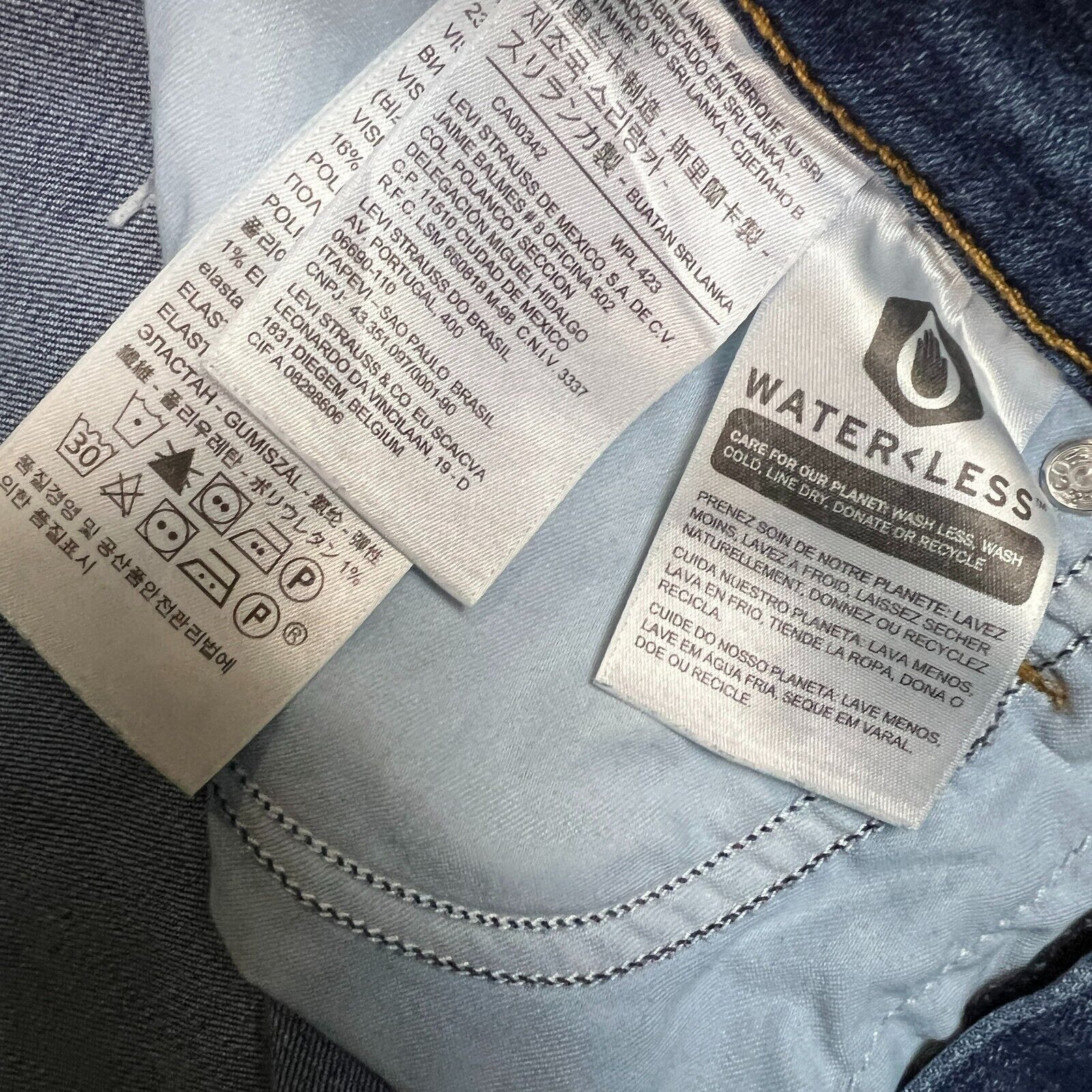 Levi's × Vintage Levi's 311 Jeans sz 30 Shaping Skinny Medium Wash Denim Pant Size 30" / US 8 / IT 44 - 10 Thumbnail