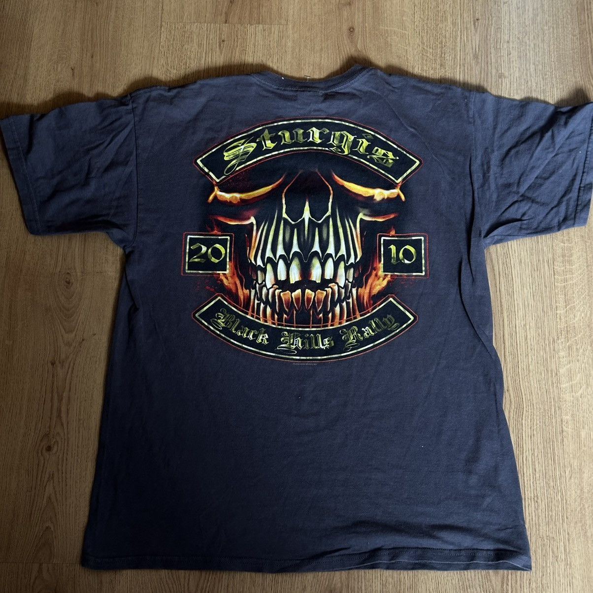 Band Tees Sturgis Black Hill Rally Shirt 2009-2010 Size US L / EU 52-54 / 3 - 3 Thumbnail