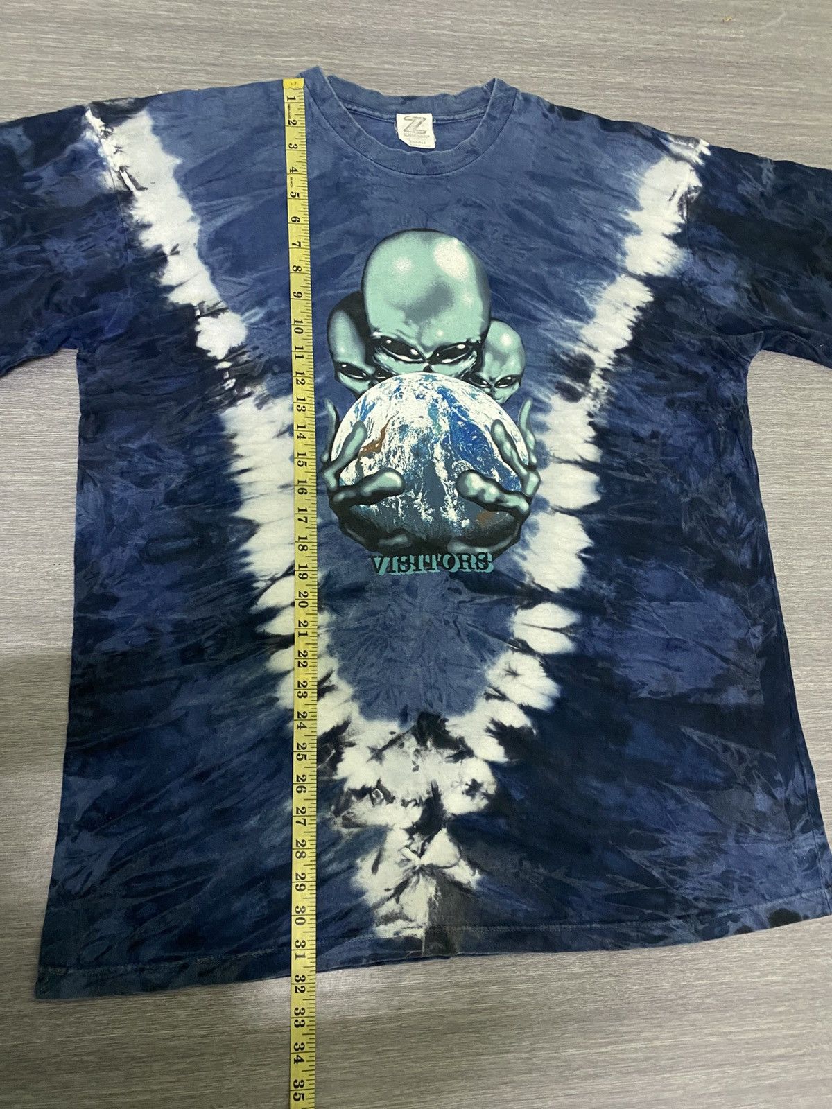 Alien Workshop × Vintage Vintage 90s Alien Visitors Tie Dye Shirt Size US XL / EU 56 / 4 - 13 Thumbnail