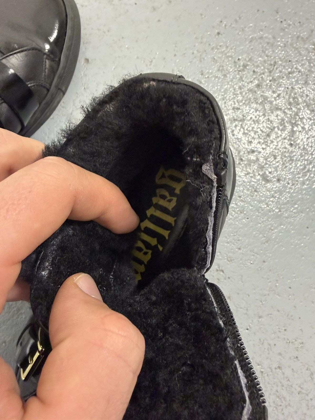 John Galliano John Galliano Glossy Belted Insulated Sneakers Size US 5 / IT 35 - 12 Thumbnail