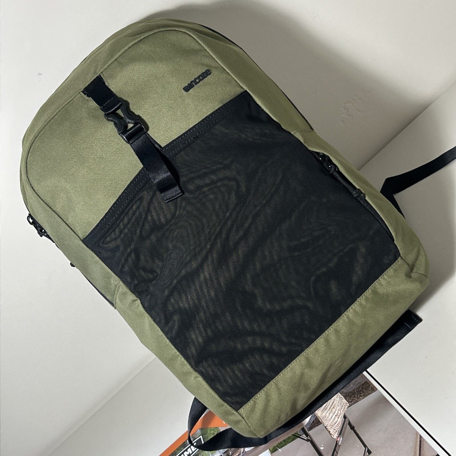 Incase Incase Cargo Backpack Medium Mesh Flap Green Journey 18" Size ONE SIZE - 2 Thumbnail