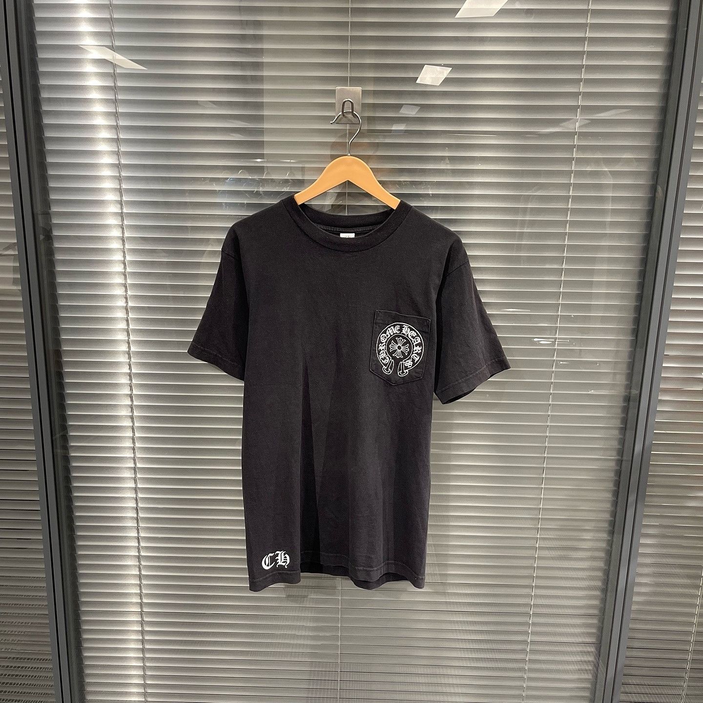 Chrome Hearts chrome hearts horseshoe los angeles exclusive pocket